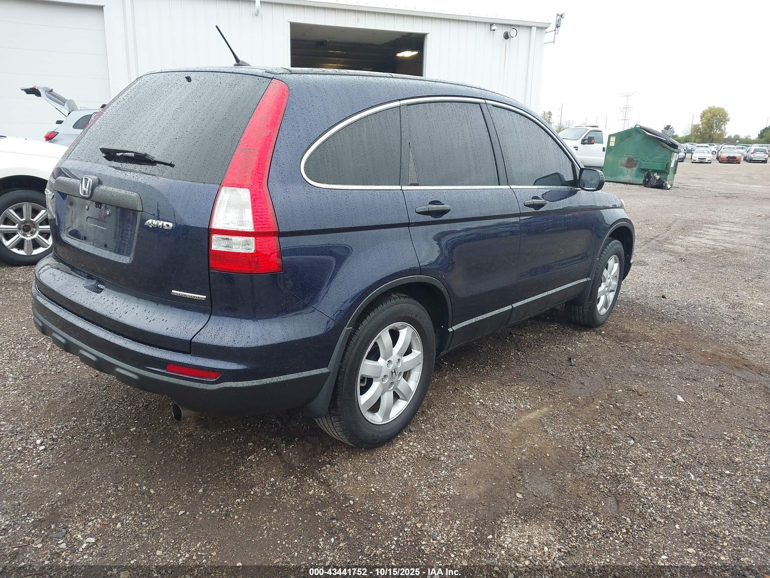 HONDA CR-V image 4