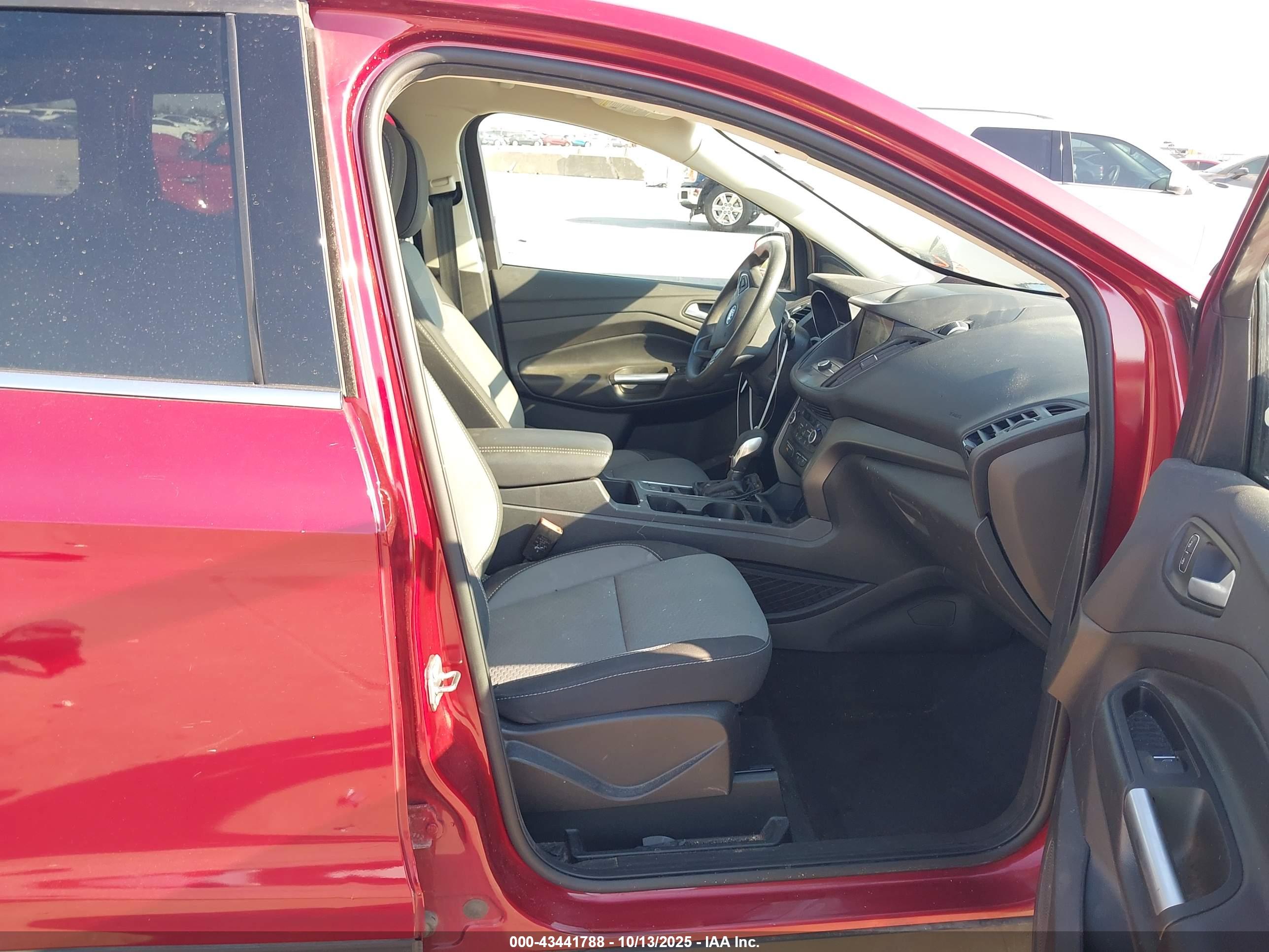 FORD ESCAPE image 5