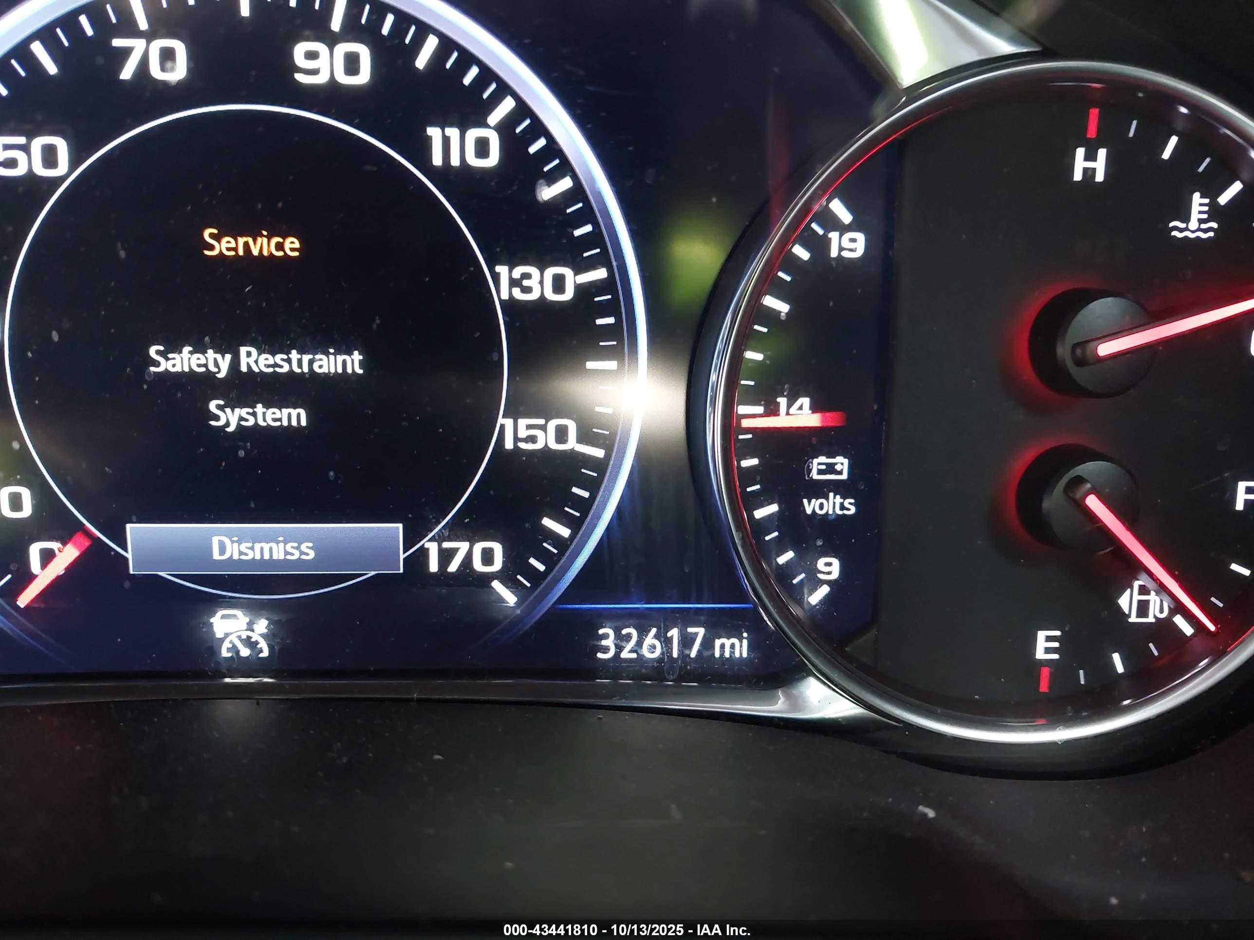 CHEVROLET BLAZER image 7