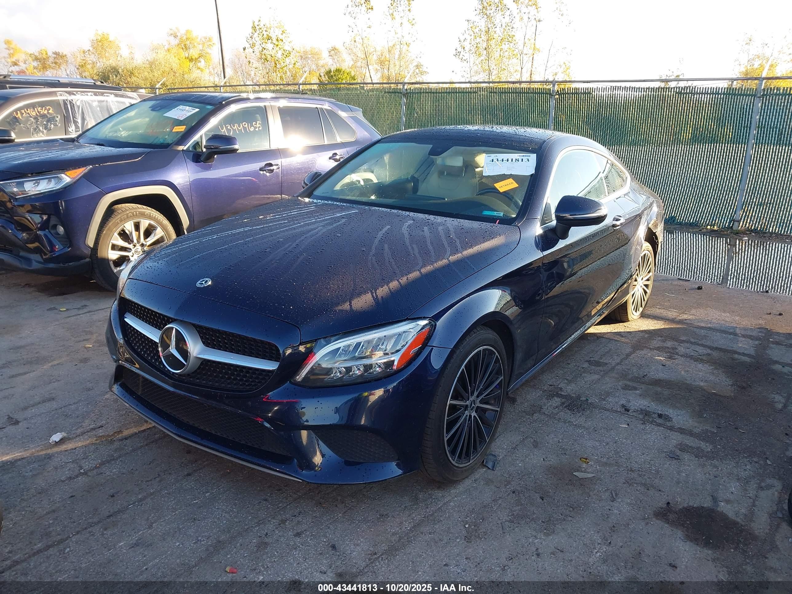 MERCEDES-BENZ C image 2