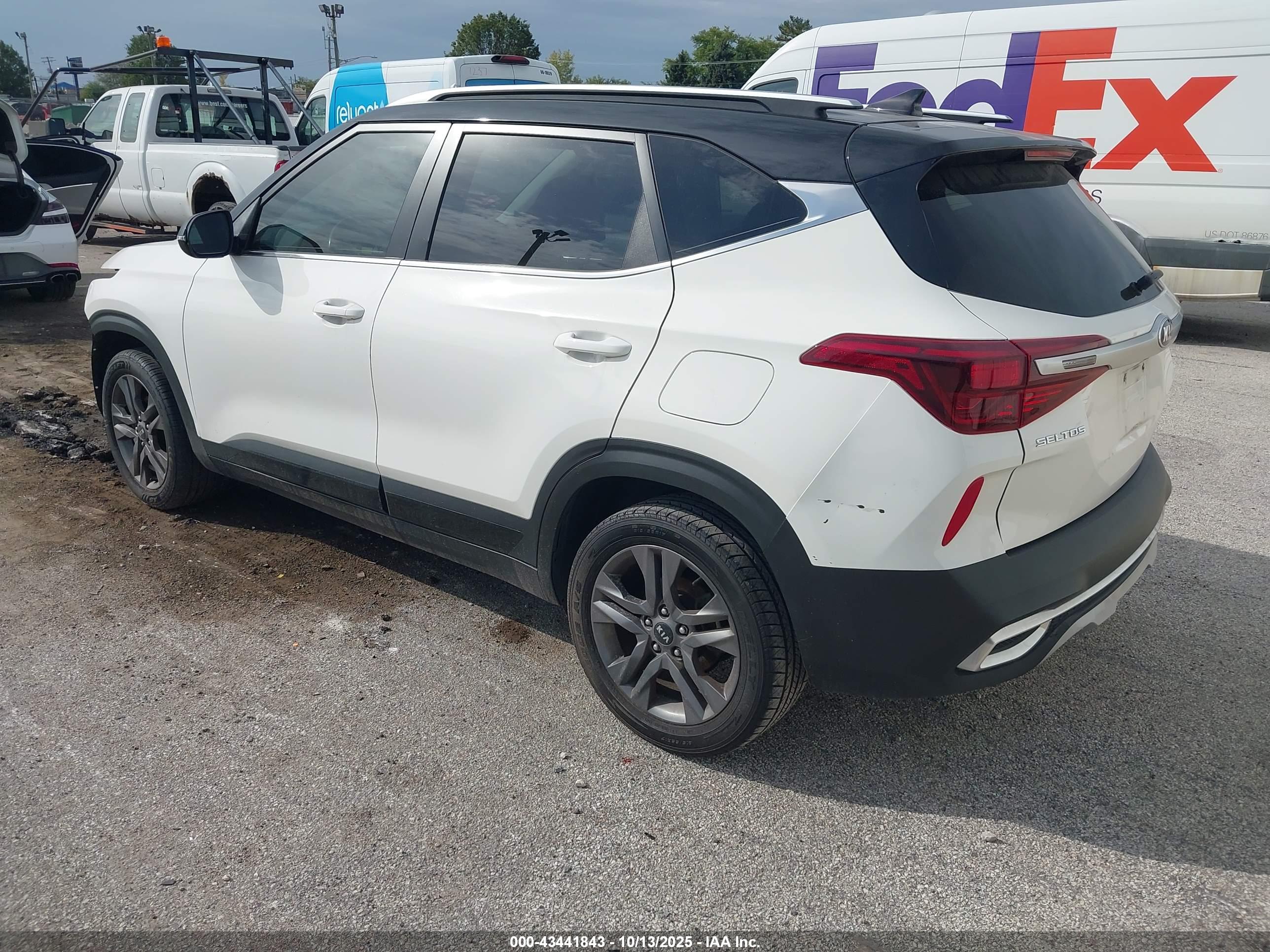 KIA SELTOS image 3