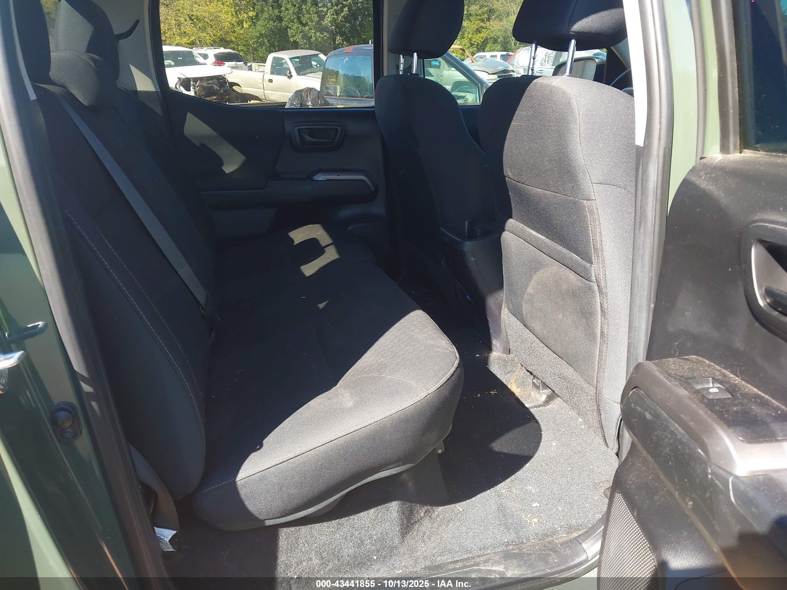 TOYOTA TACOMA image 8