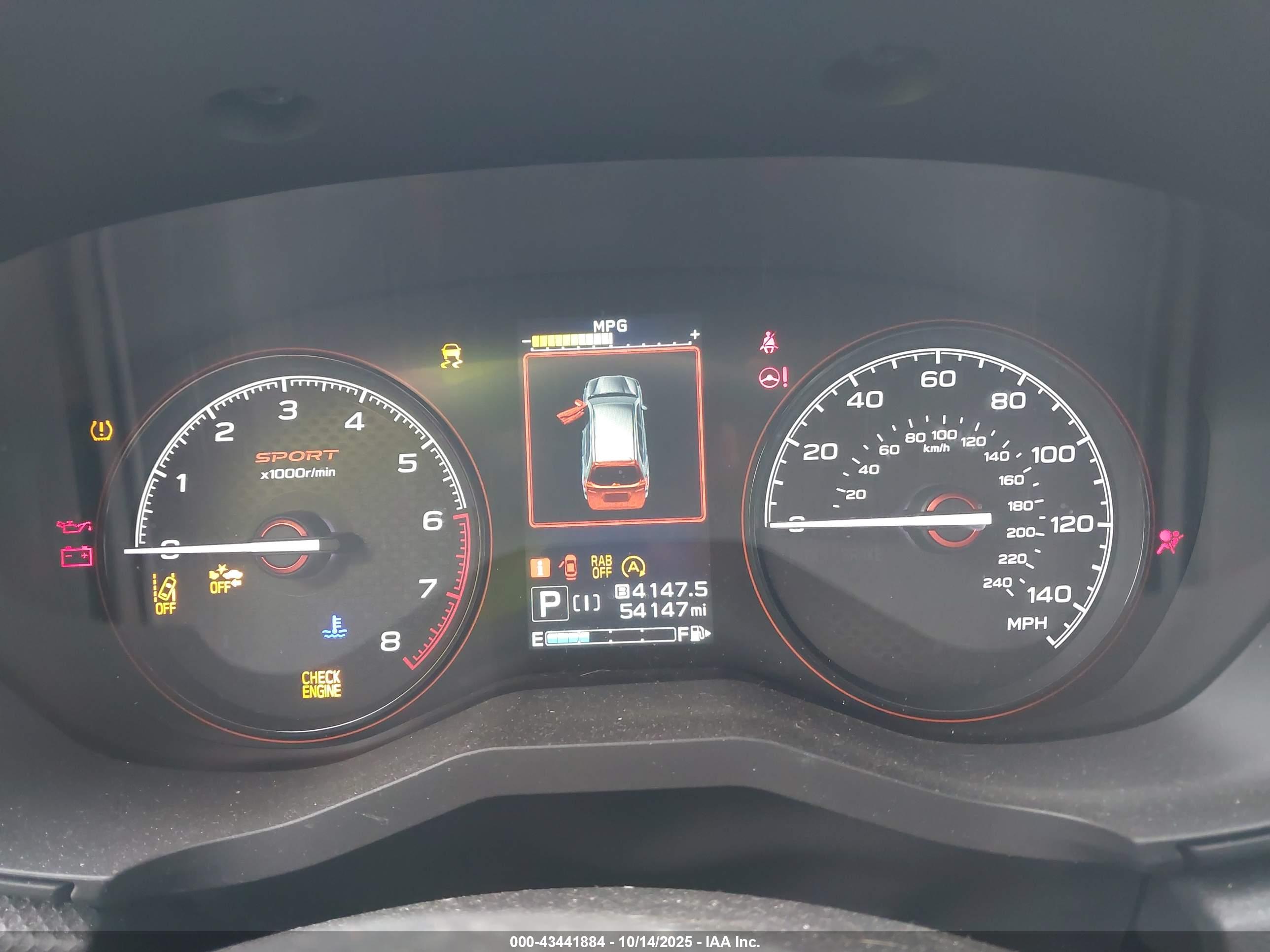 SUBARU FORESTER image 7