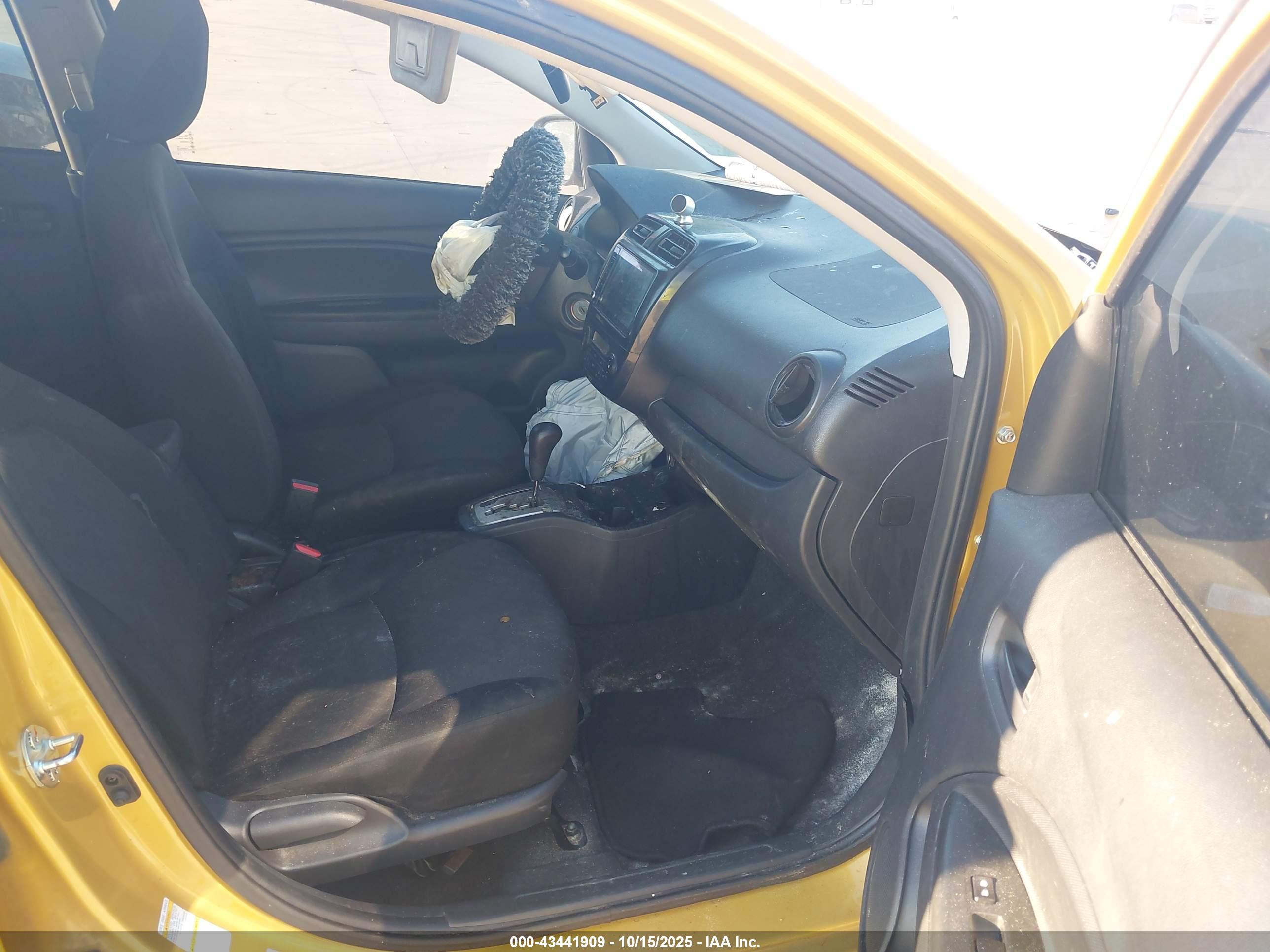 MITSUBISHI MIRAGE image 5