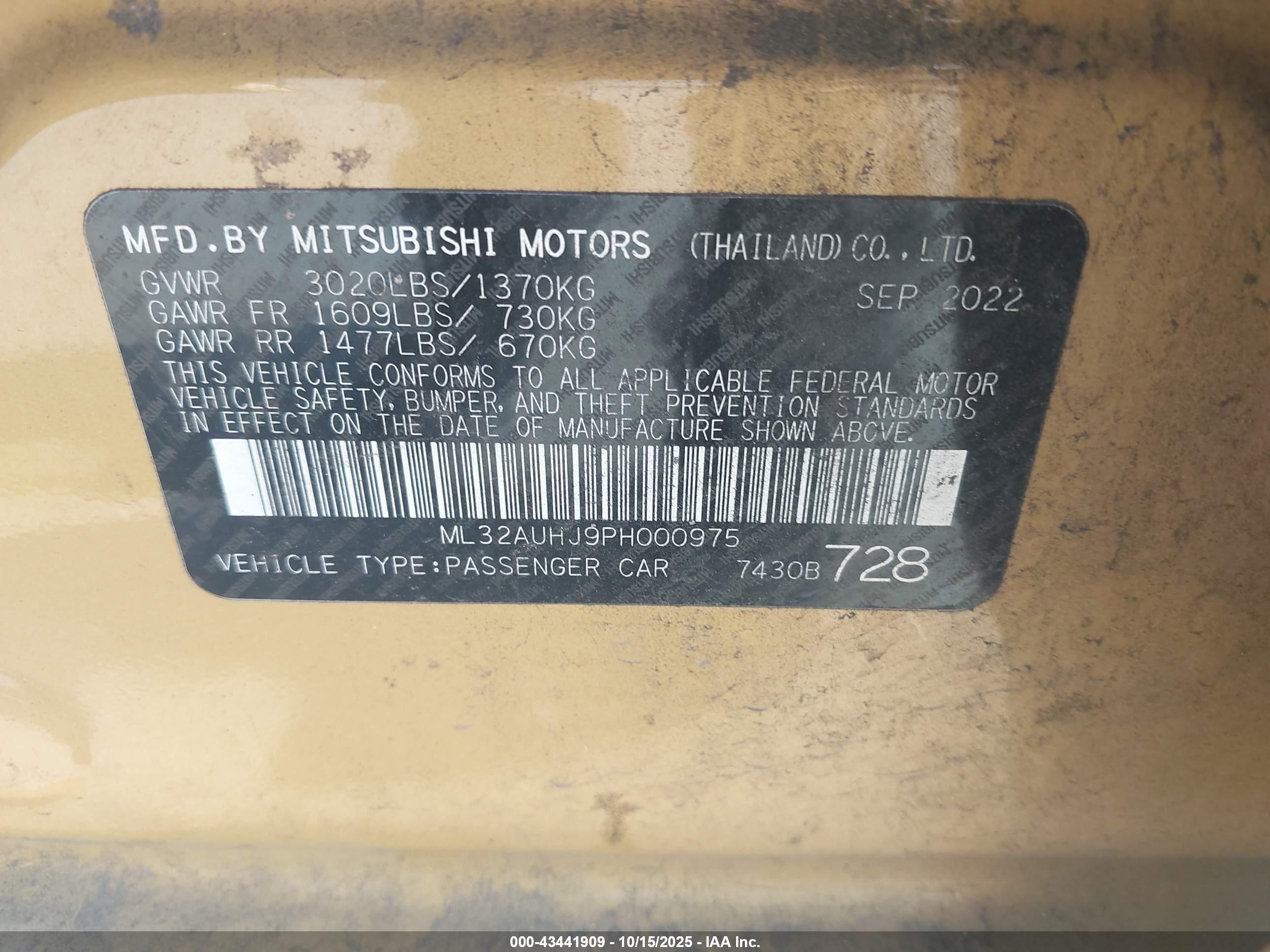 MITSUBISHI MIRAGE image 9