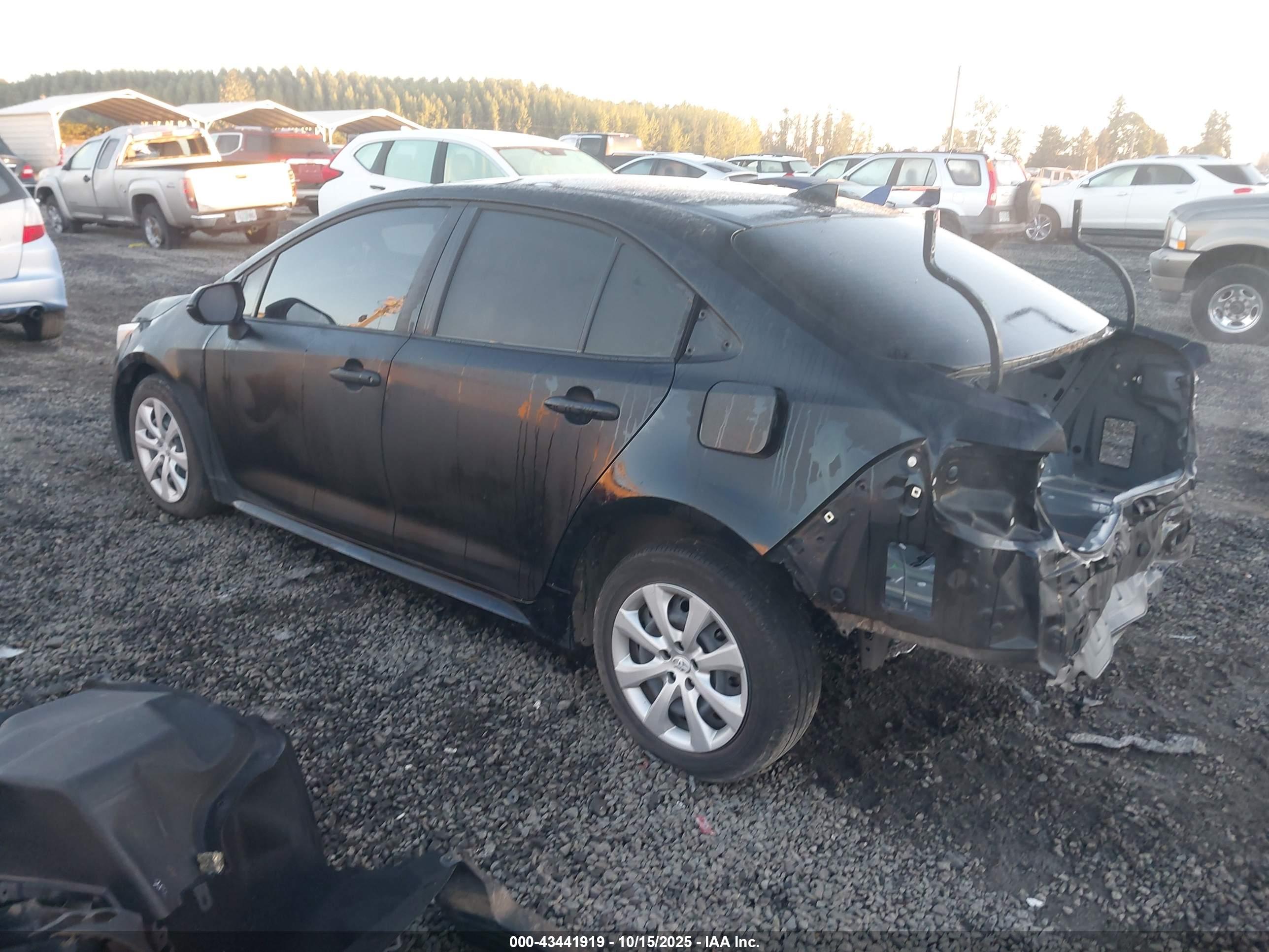 TOYOTA COROLLA image 3