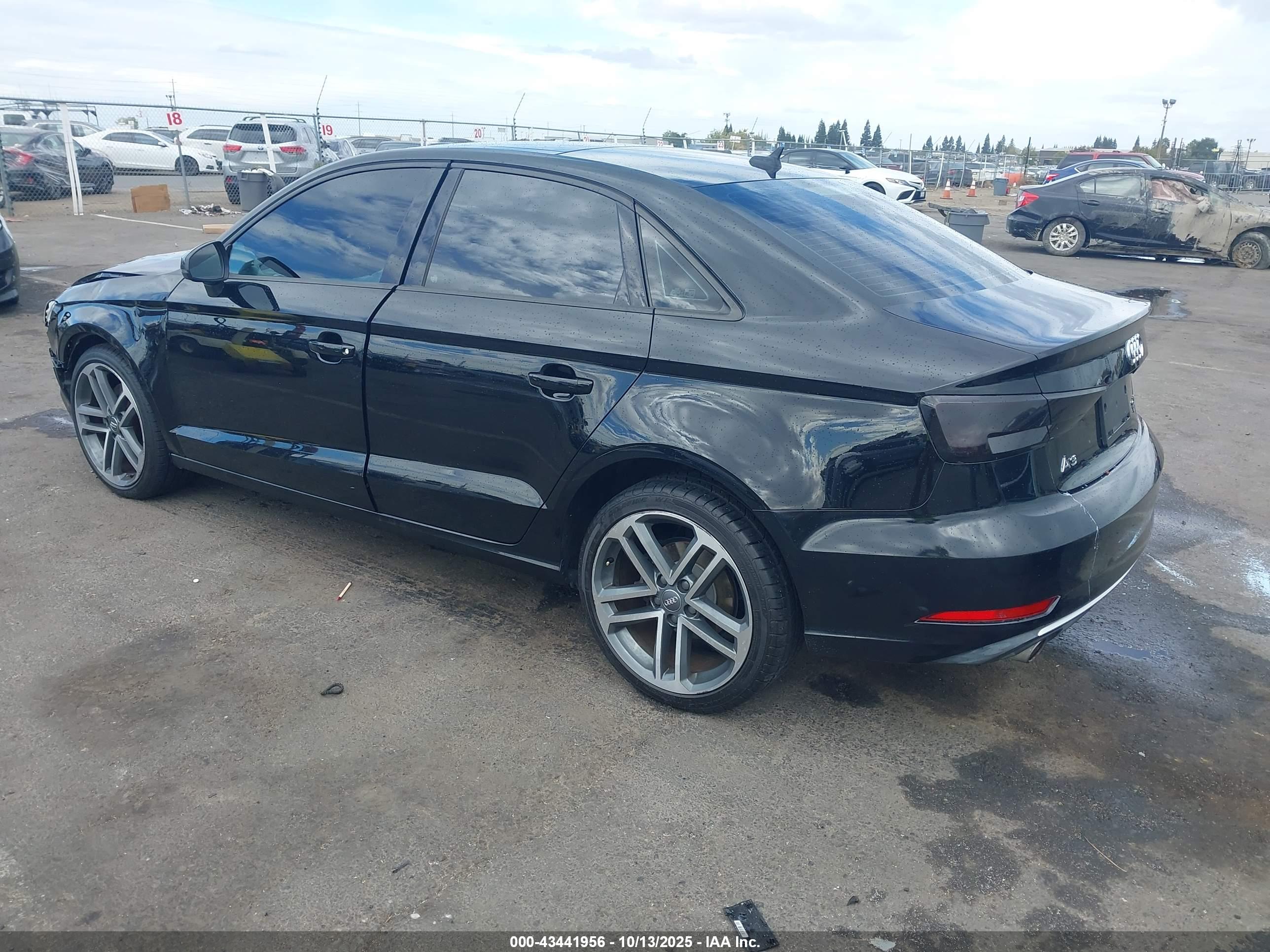 AUDI A3 image 3