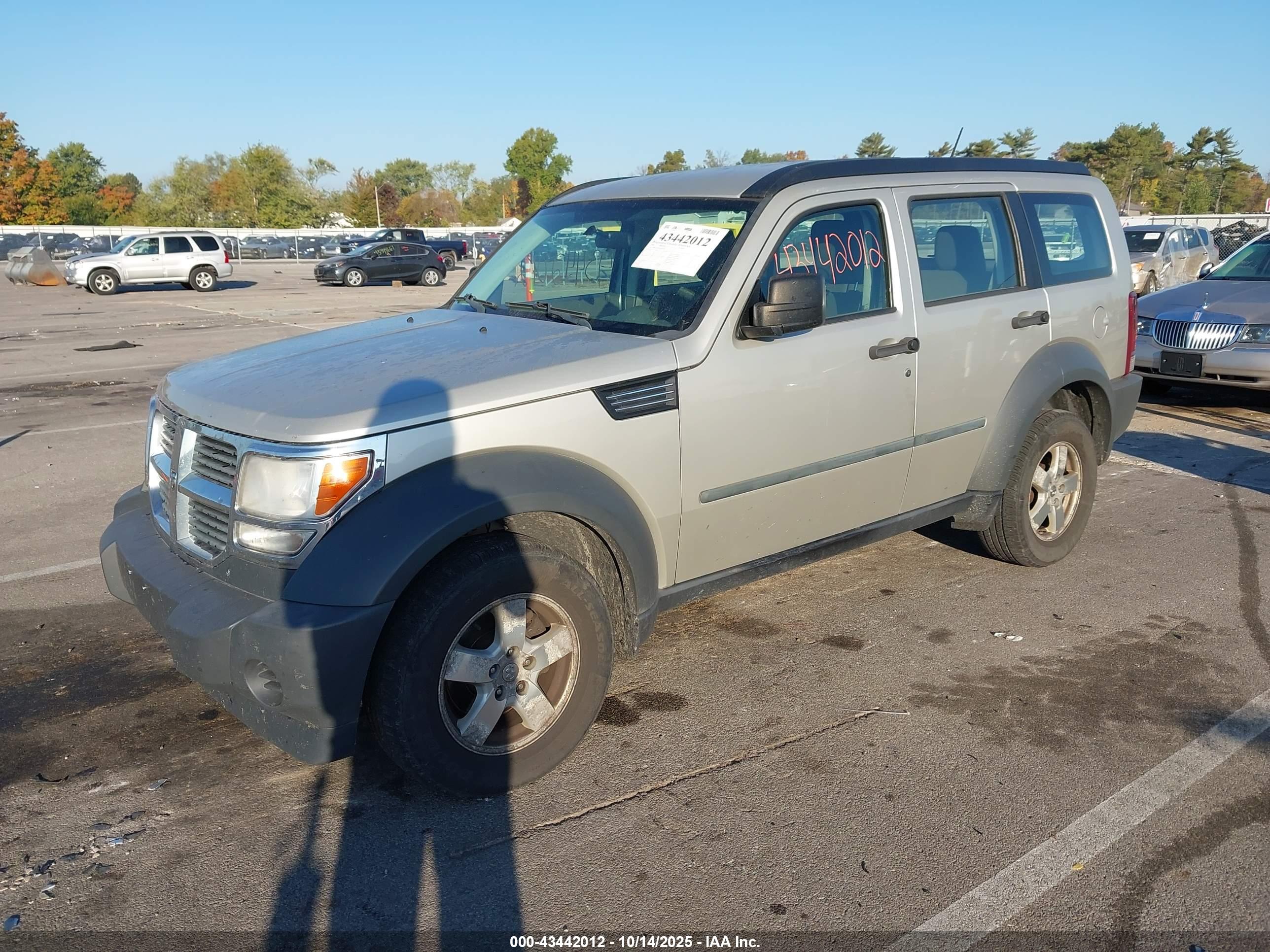 DODGE NITRO image 2