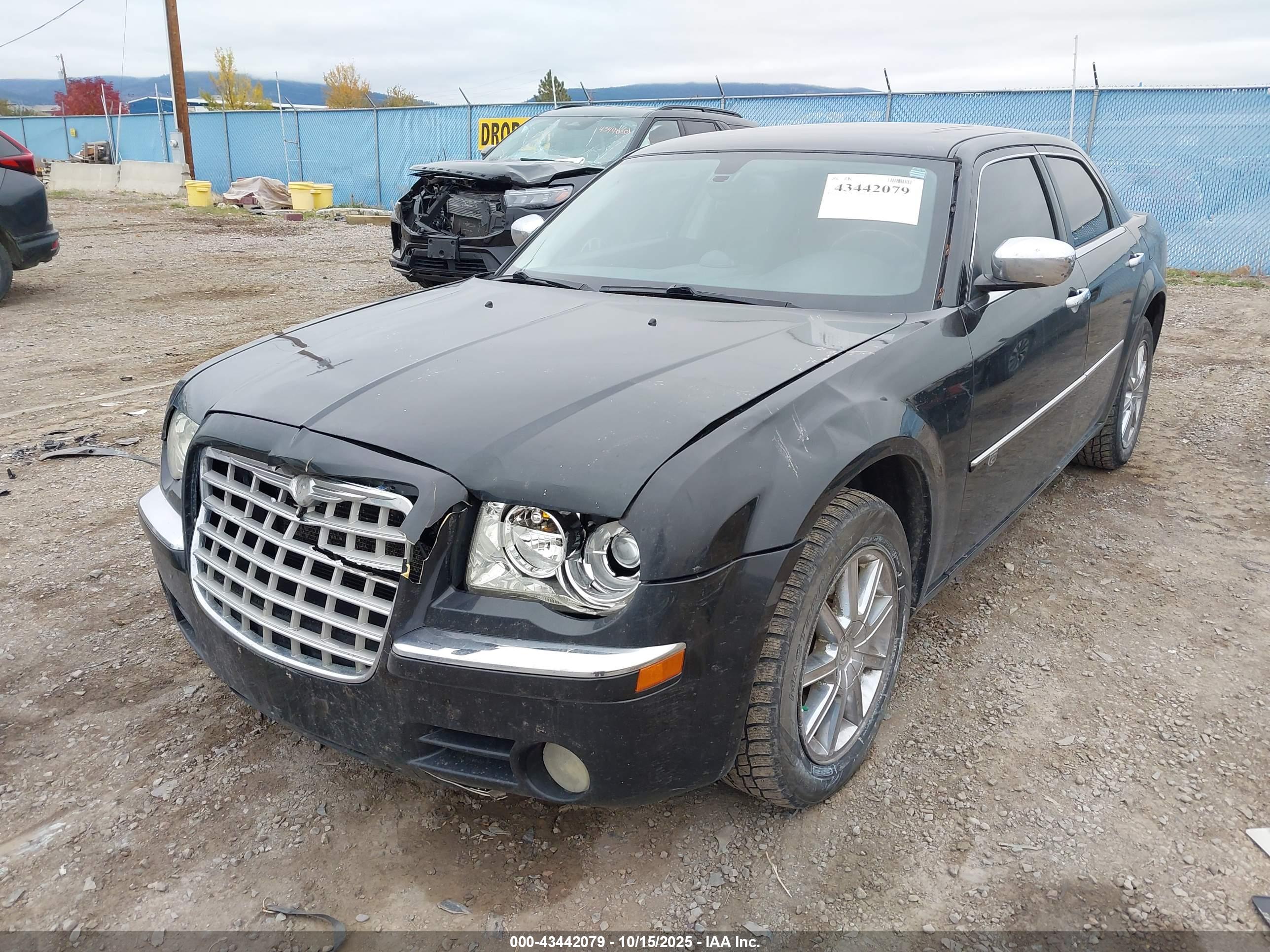CHRYSLER 300C image 6