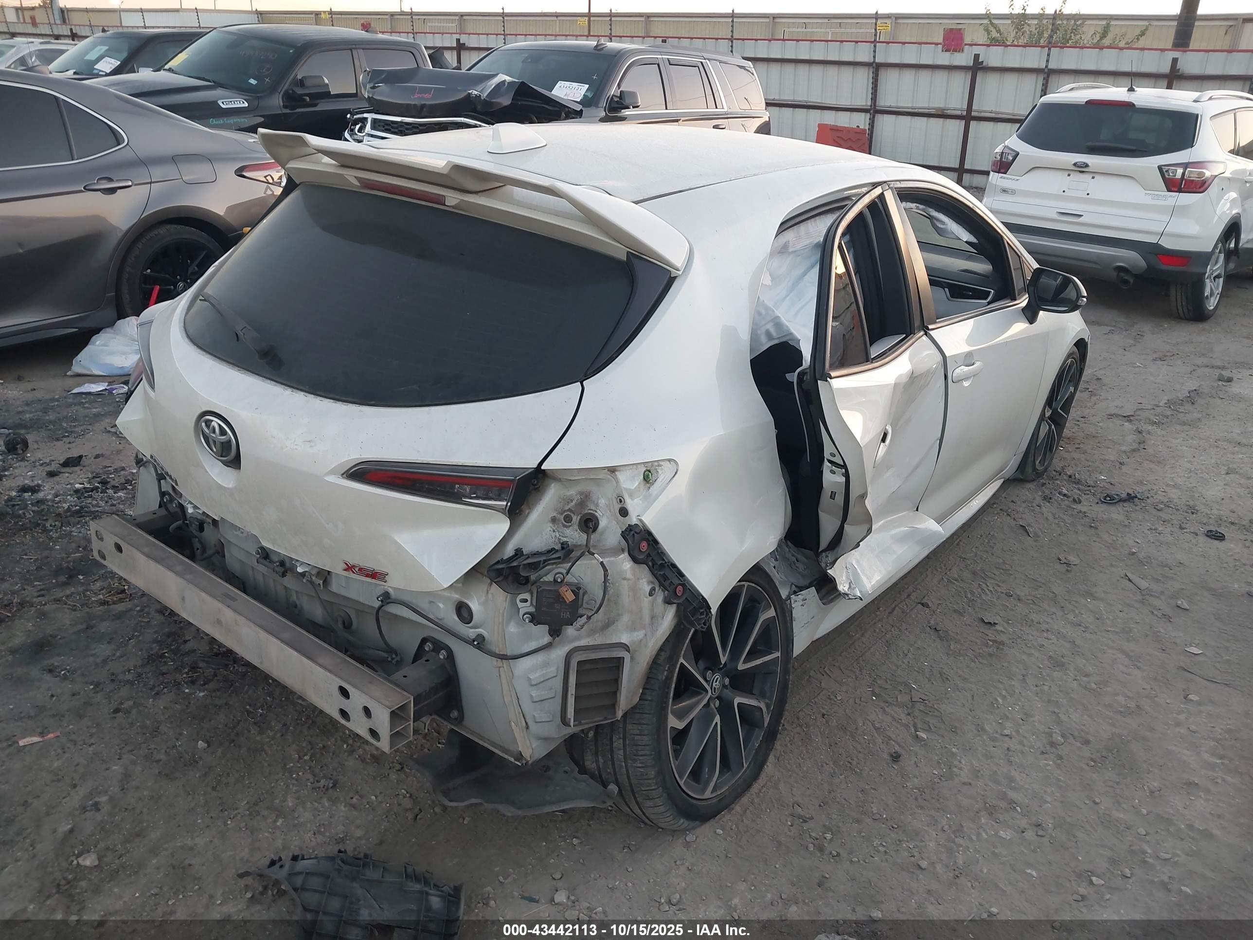TOYOTA COROLLA image 4