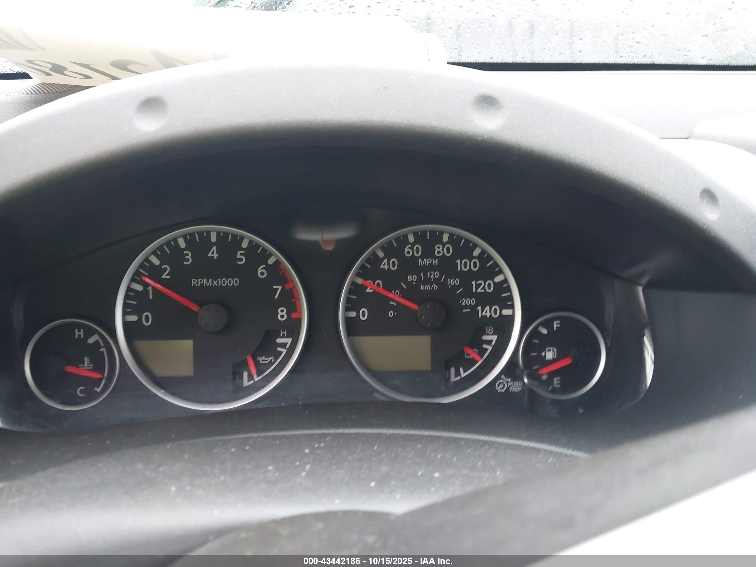 NISSAN PATHFINDER image 7
