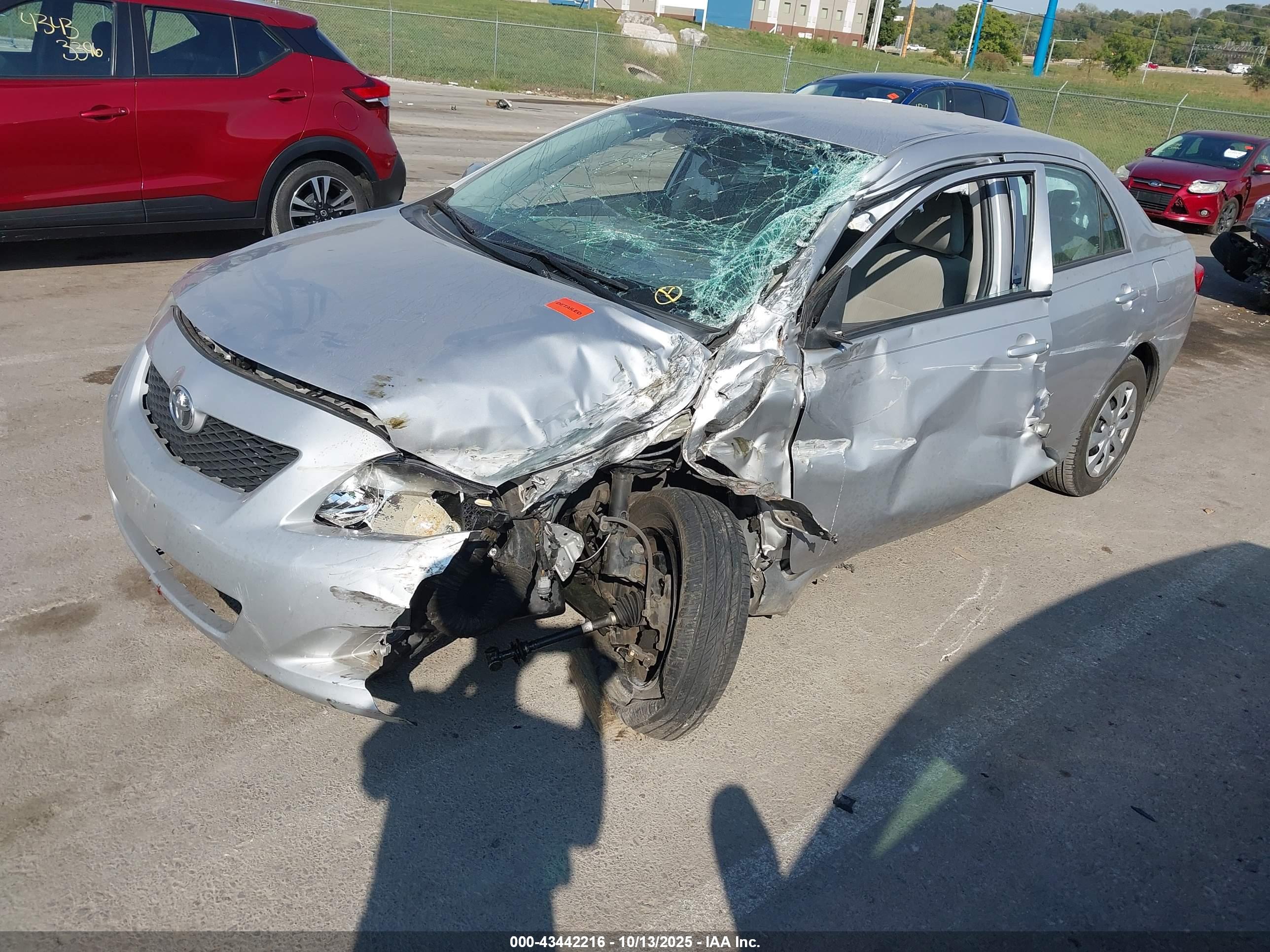 TOYOTA COROLLA image 2