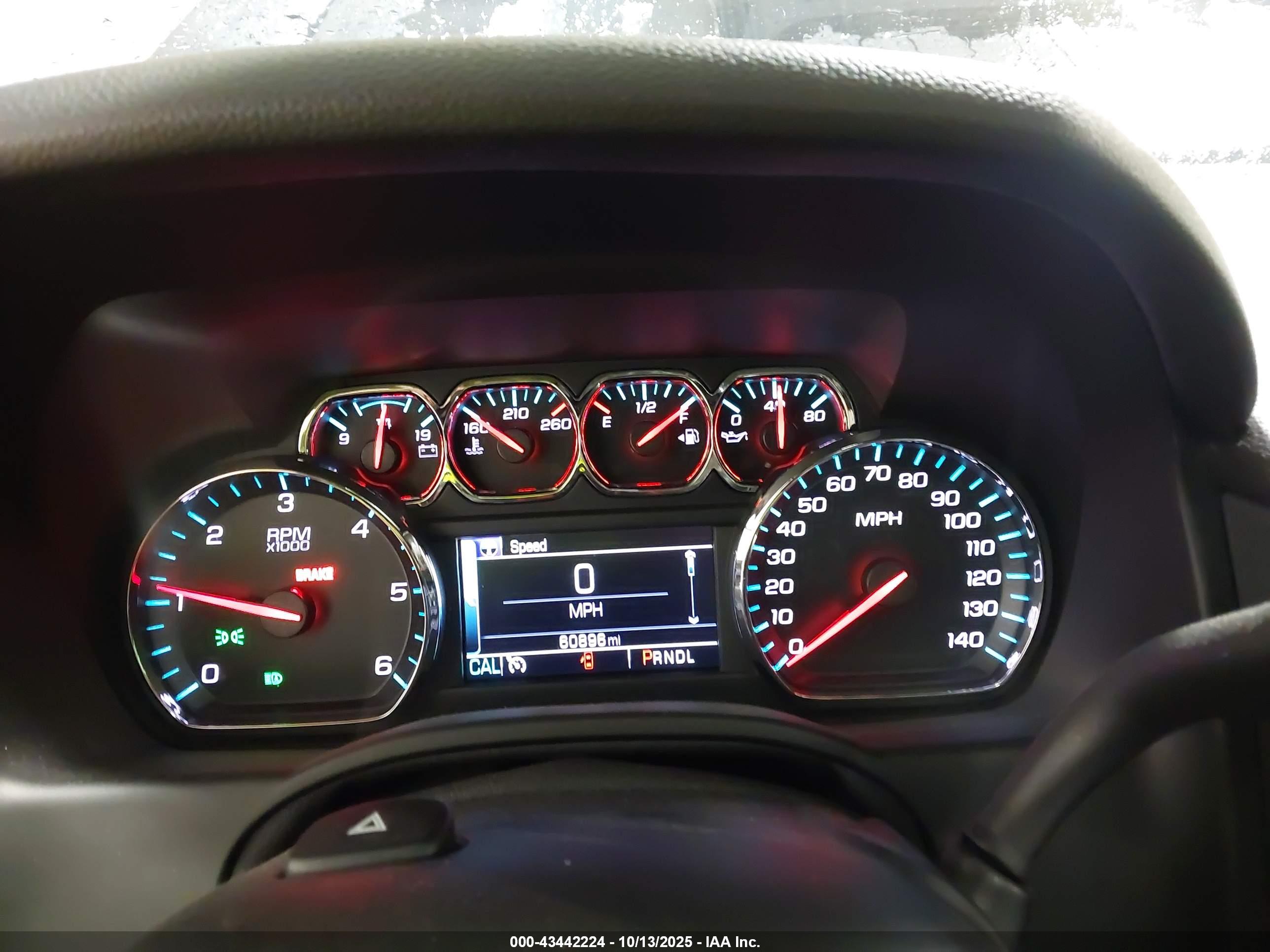 GMC YUKON image 7