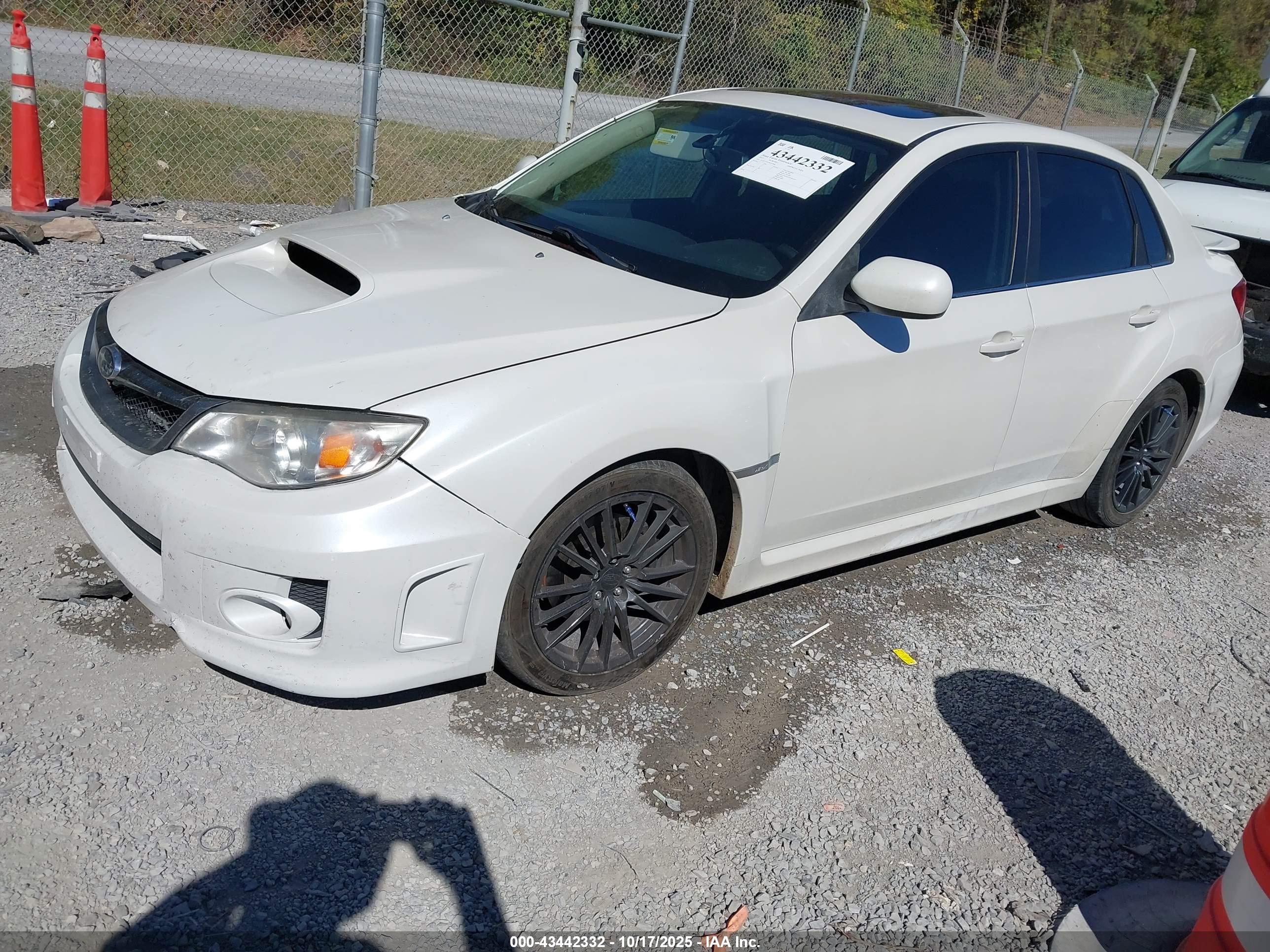 SUBARU IMPREZA image 2
