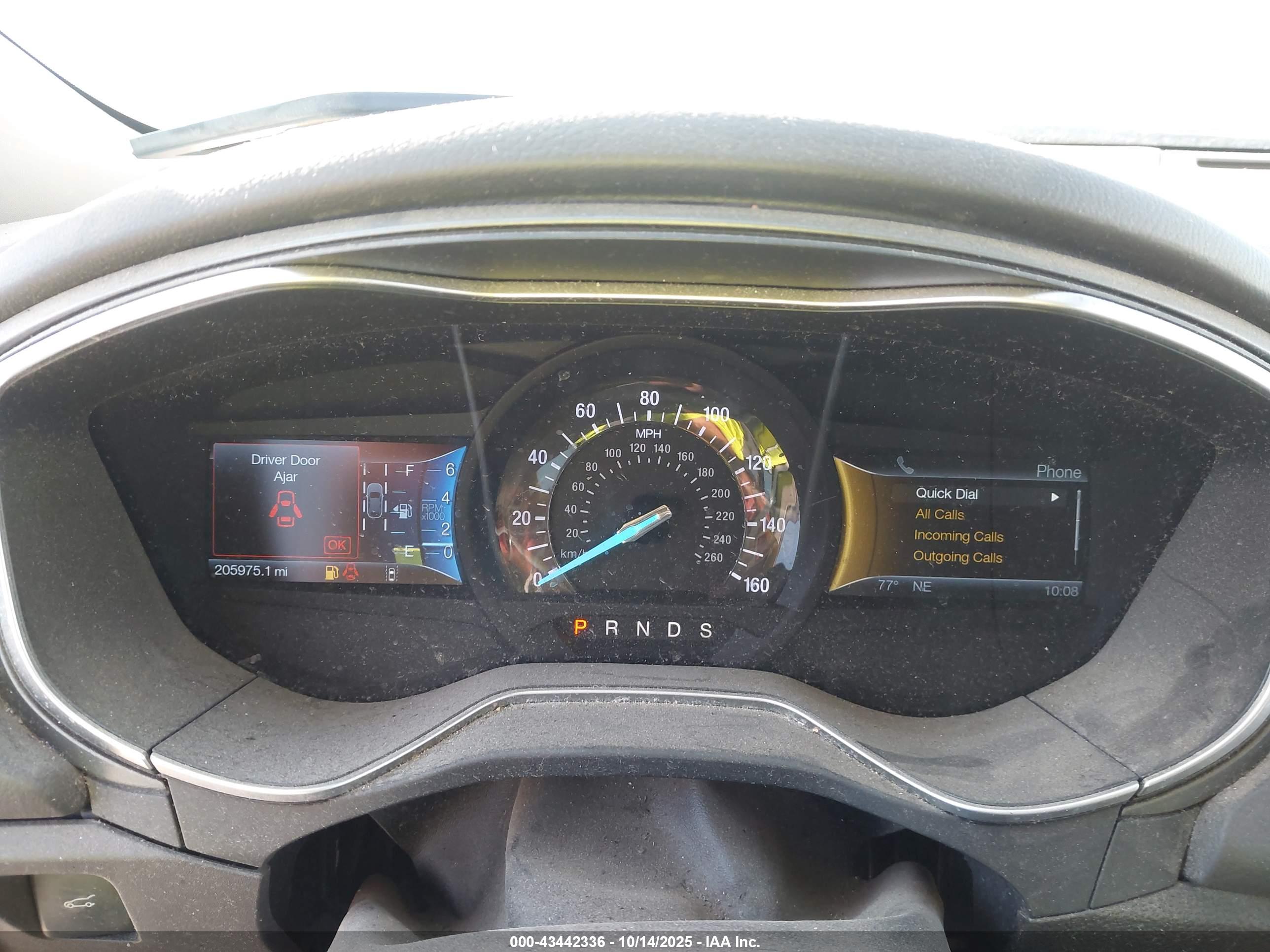 FORD FUSION image 7