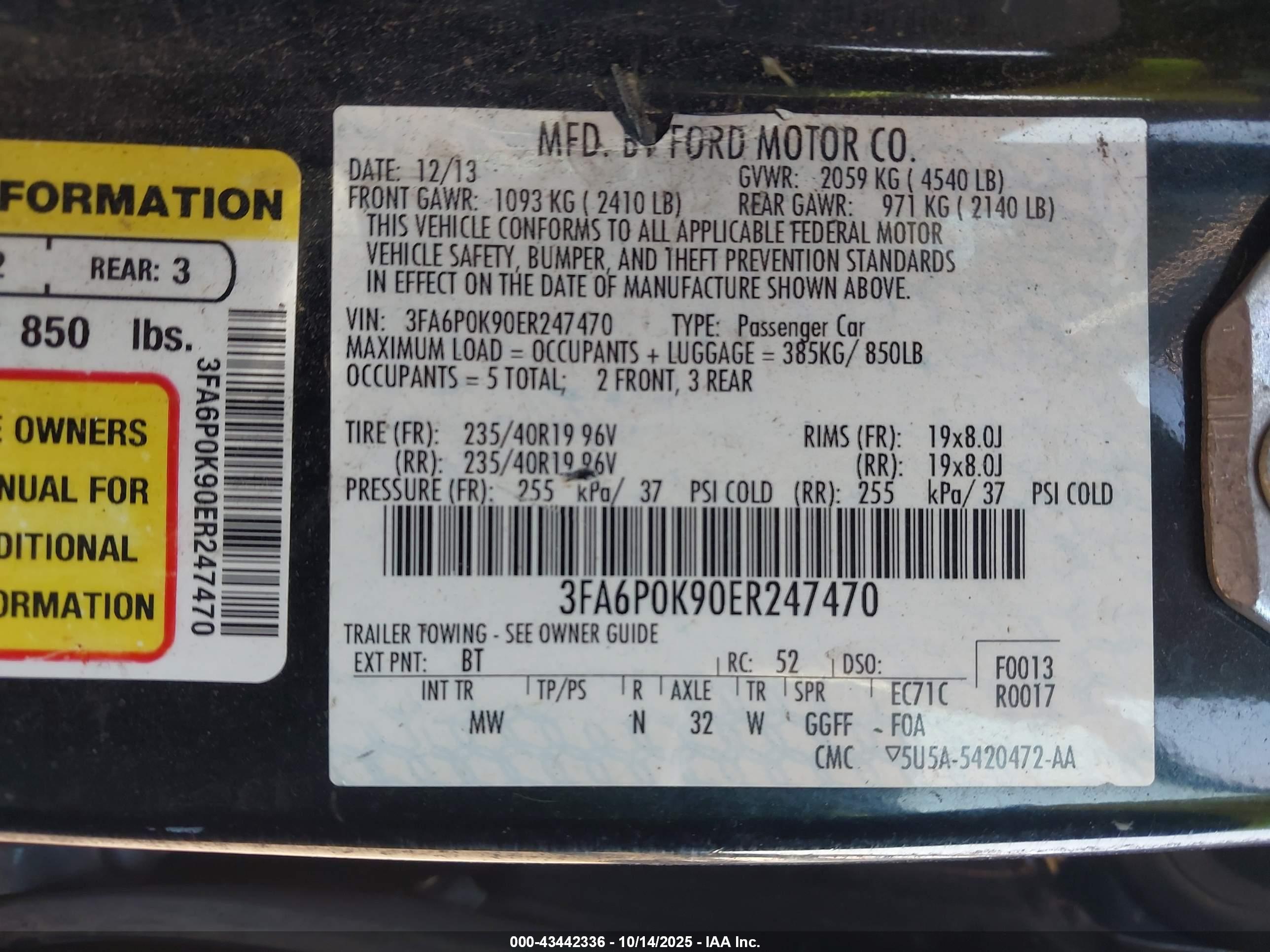 FORD FUSION image 9