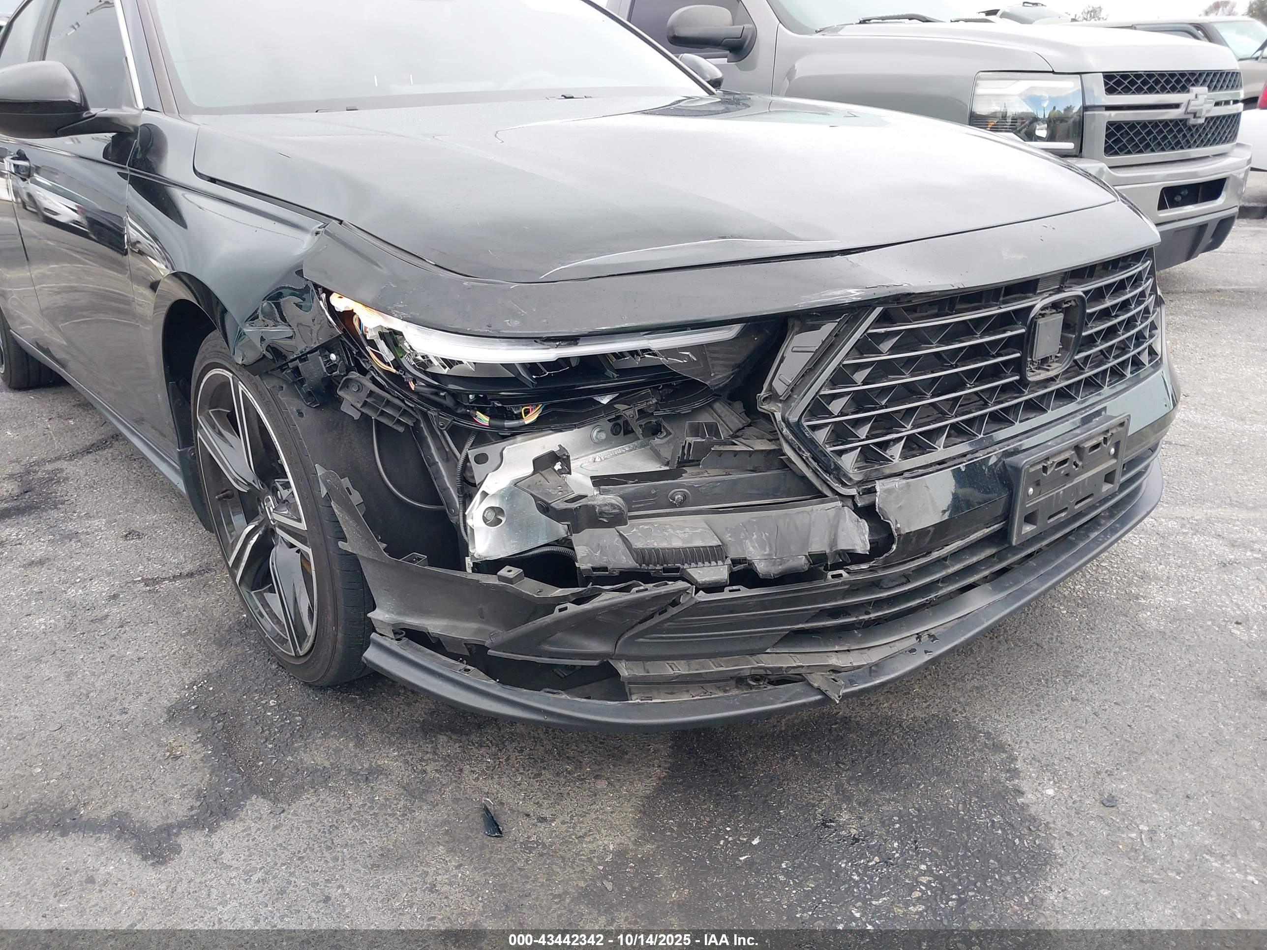 HONDA ACCORD image 6