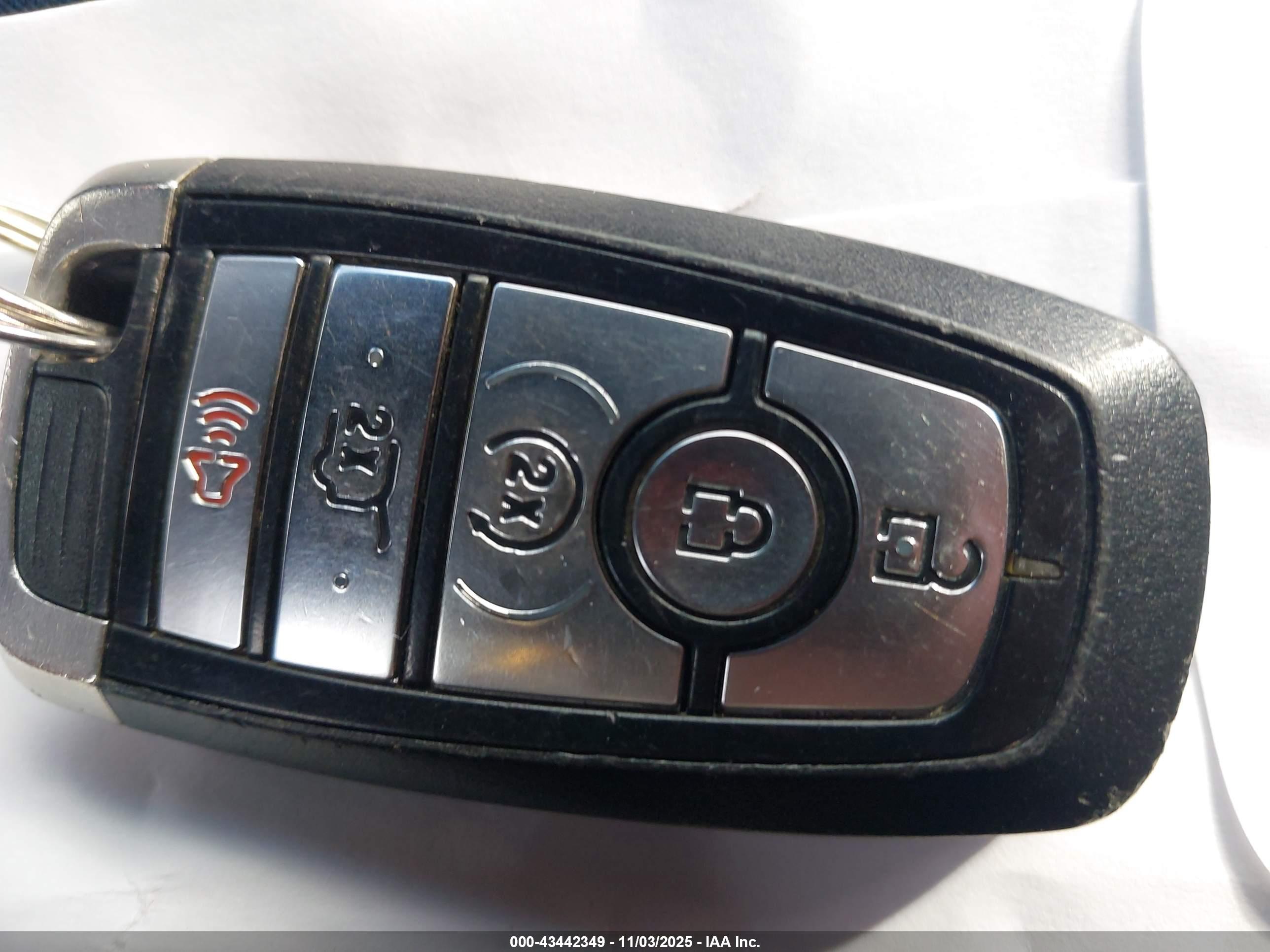 FORD EXPLORER image 11