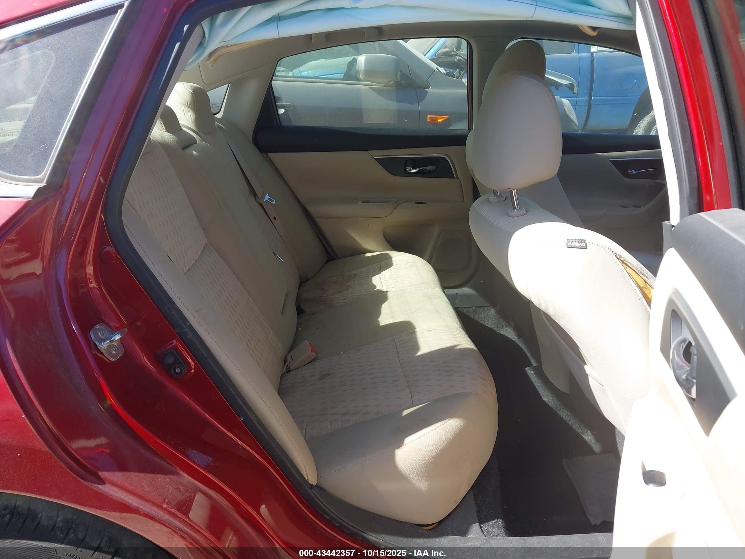 NISSAN ALTIMA image 8