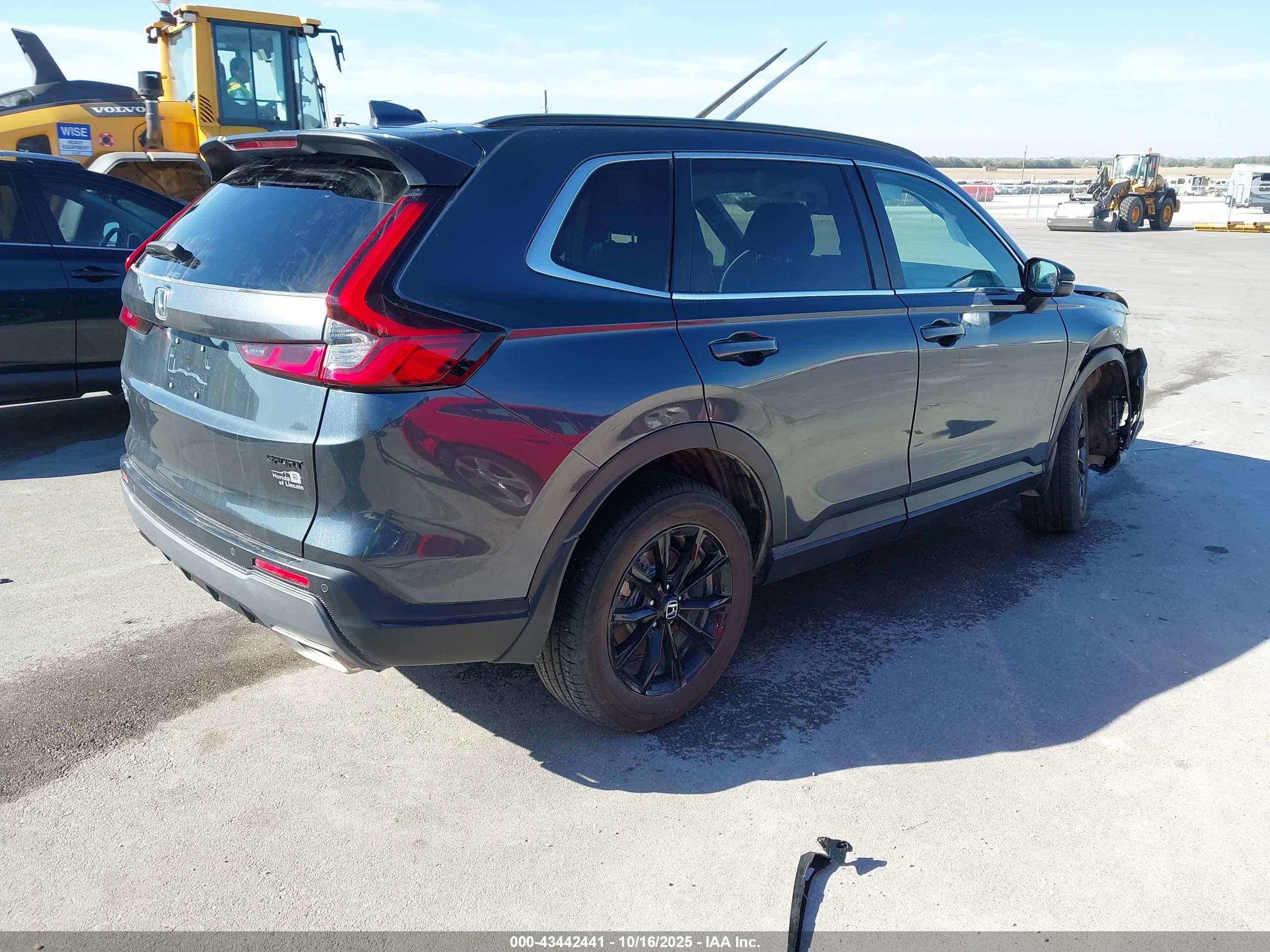HONDA CR-V image 4
