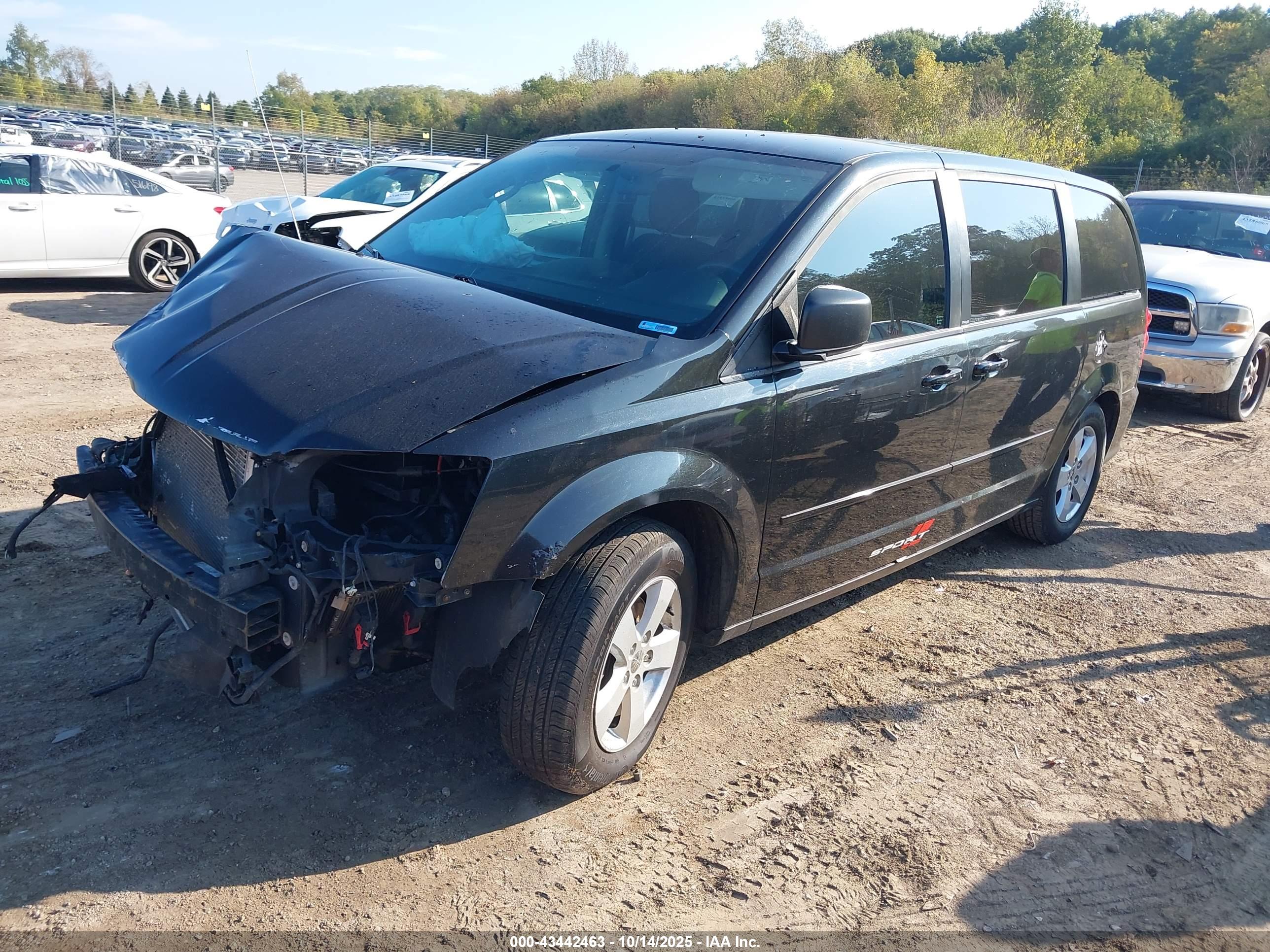DODGE GRAND image 2