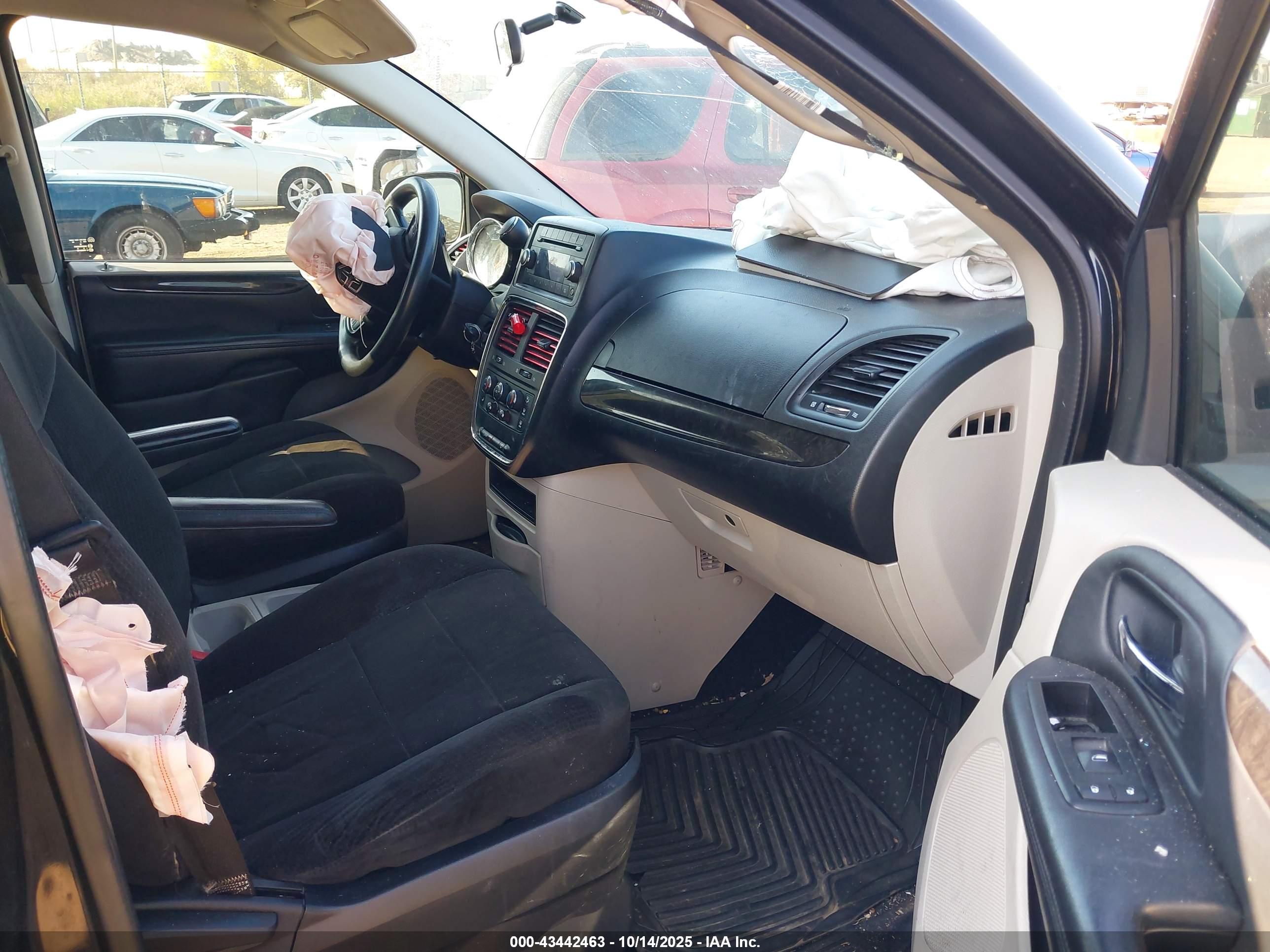 DODGE GRAND image 5