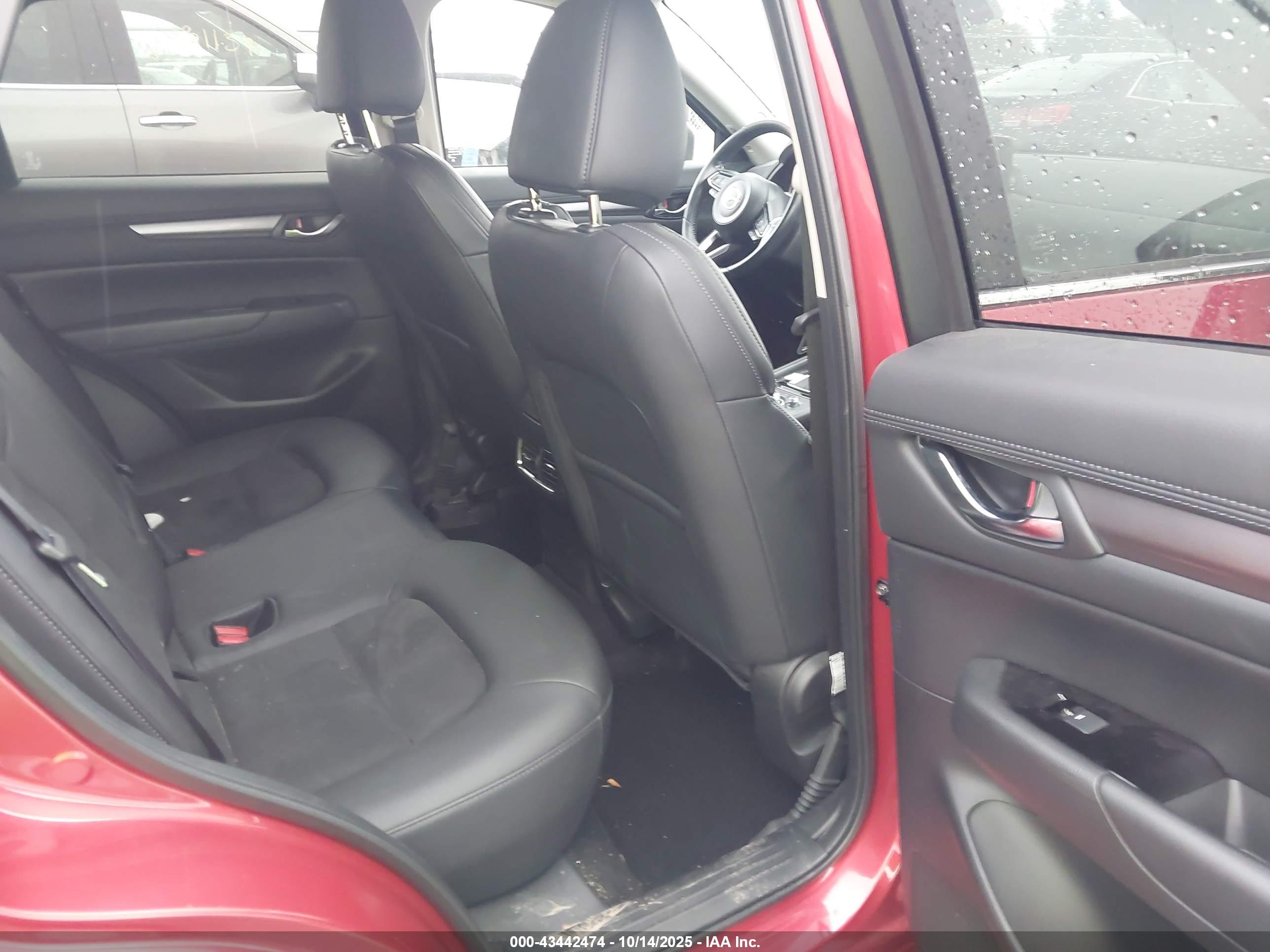 MAZDA CX-5 image 8