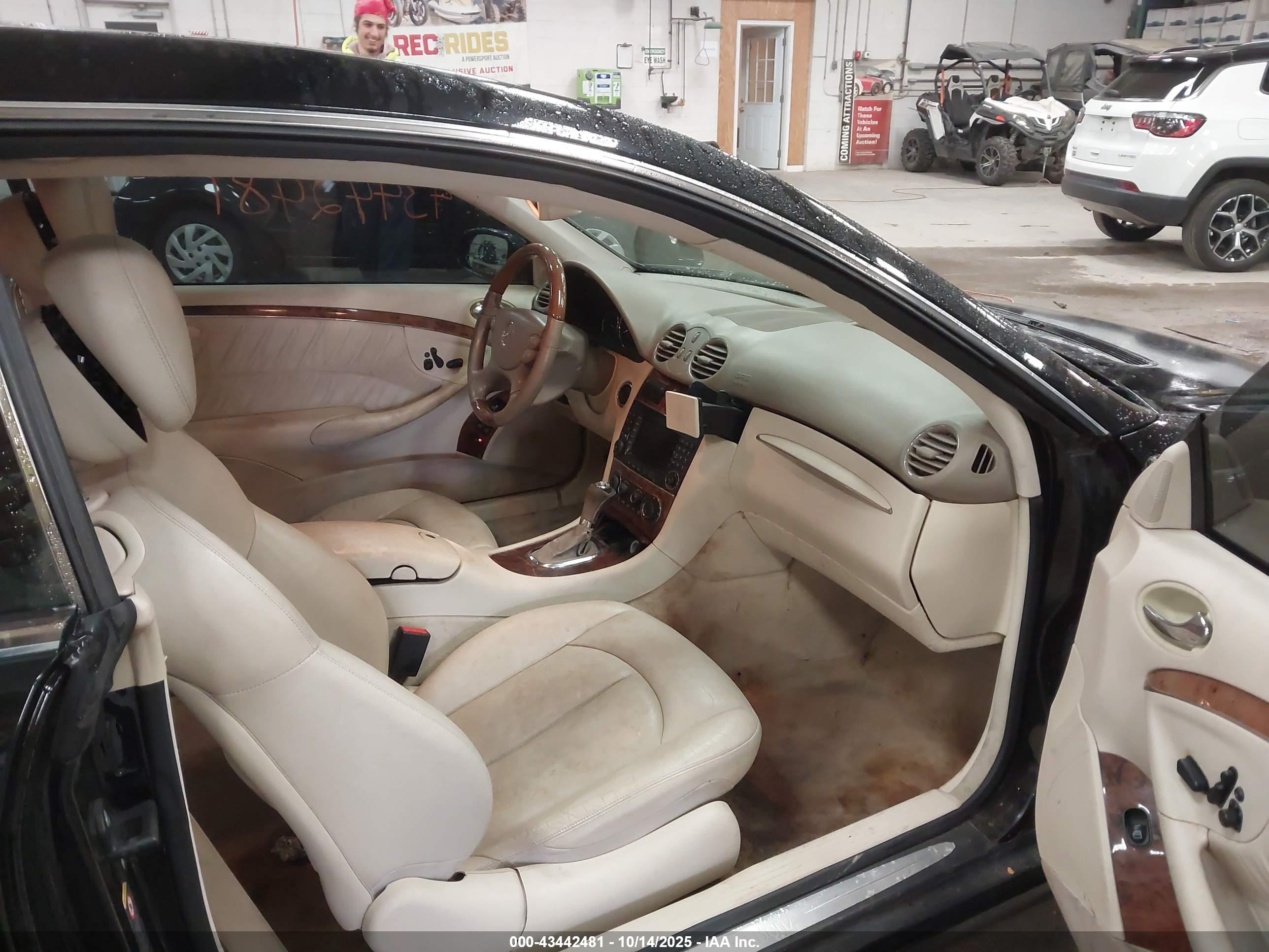 MERCEDES-BENZ CLK image 5