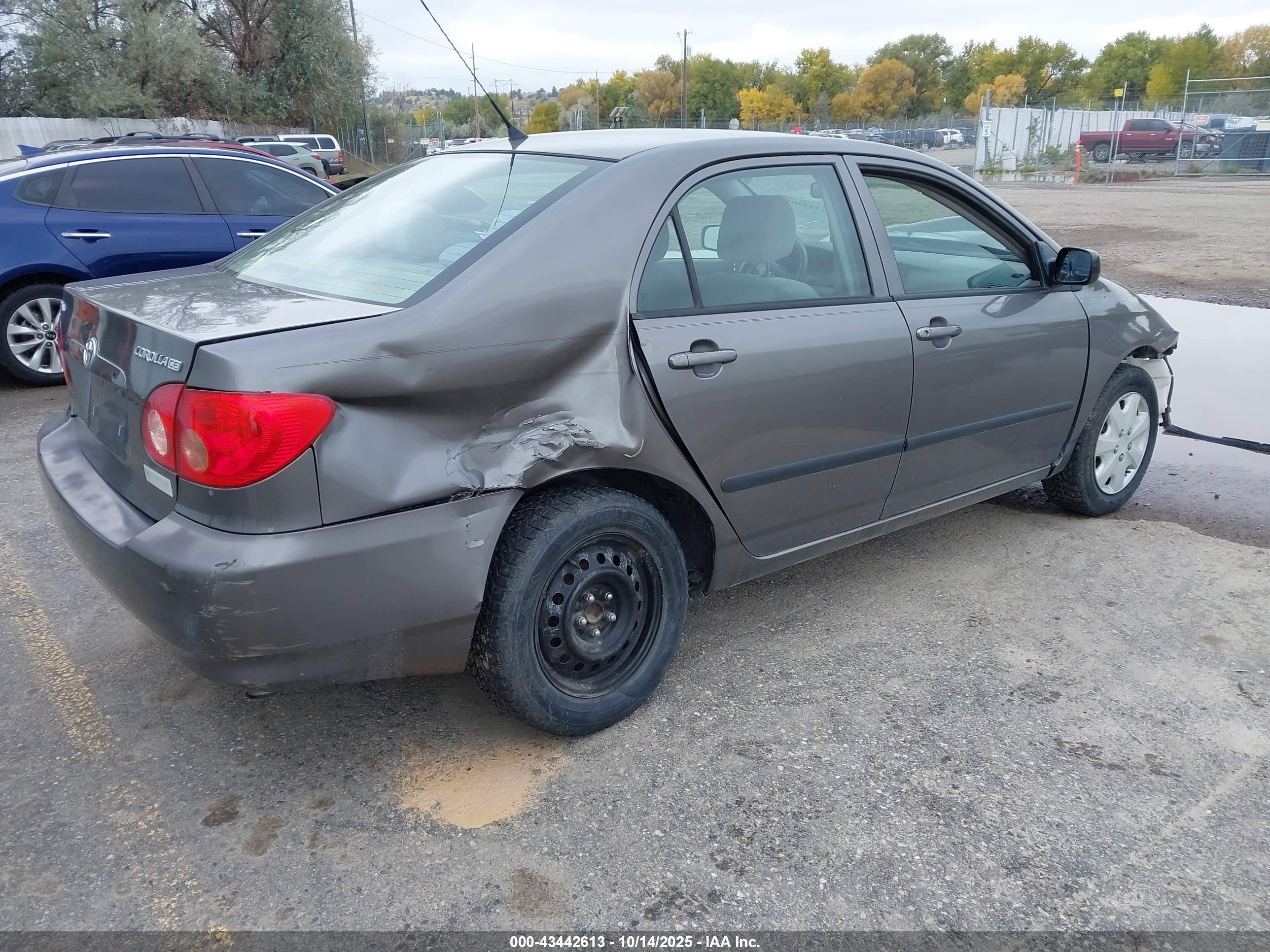 TOYOTA COROLLA image 4