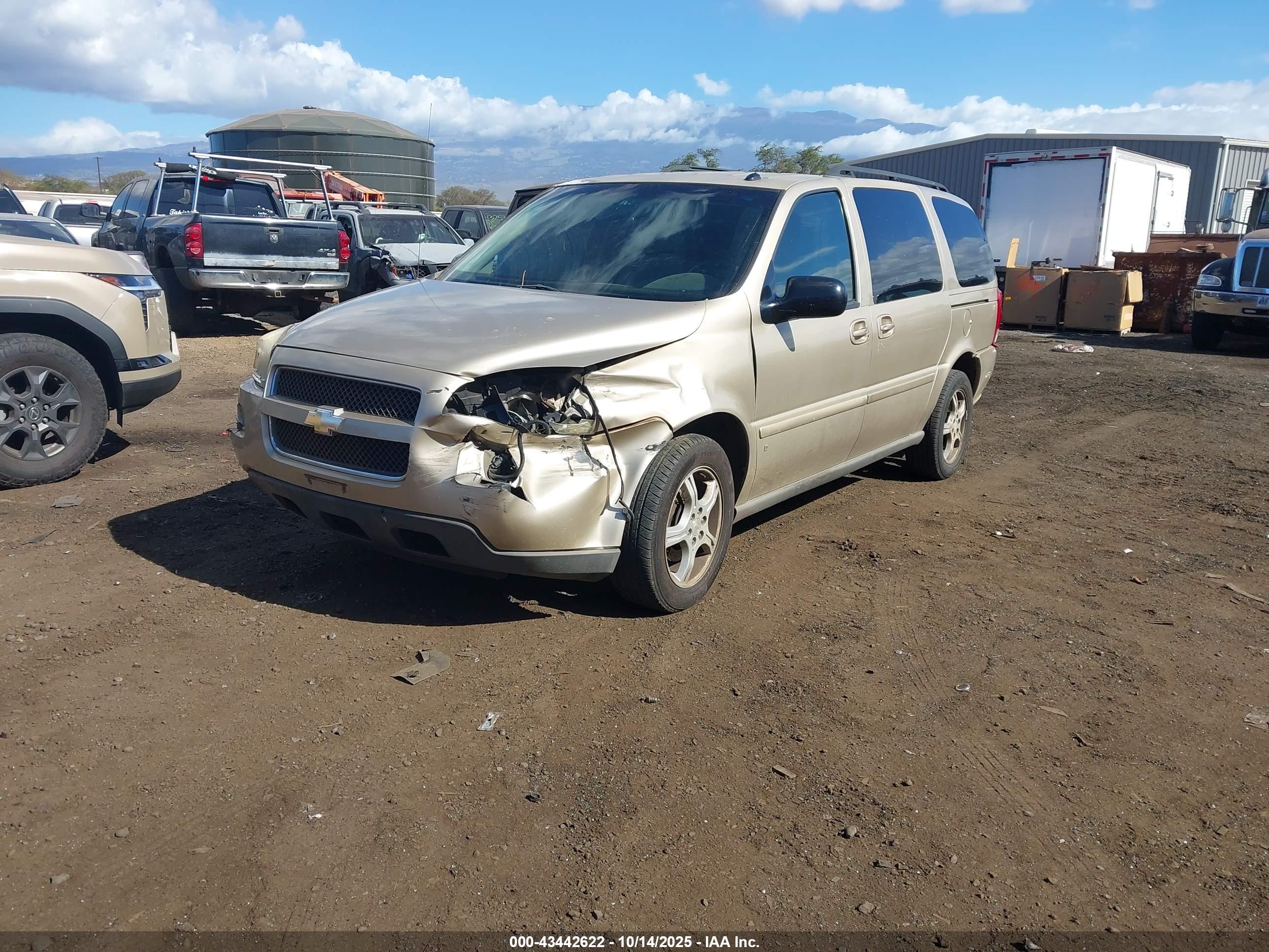 CHEVROLET UPLANDER image 2