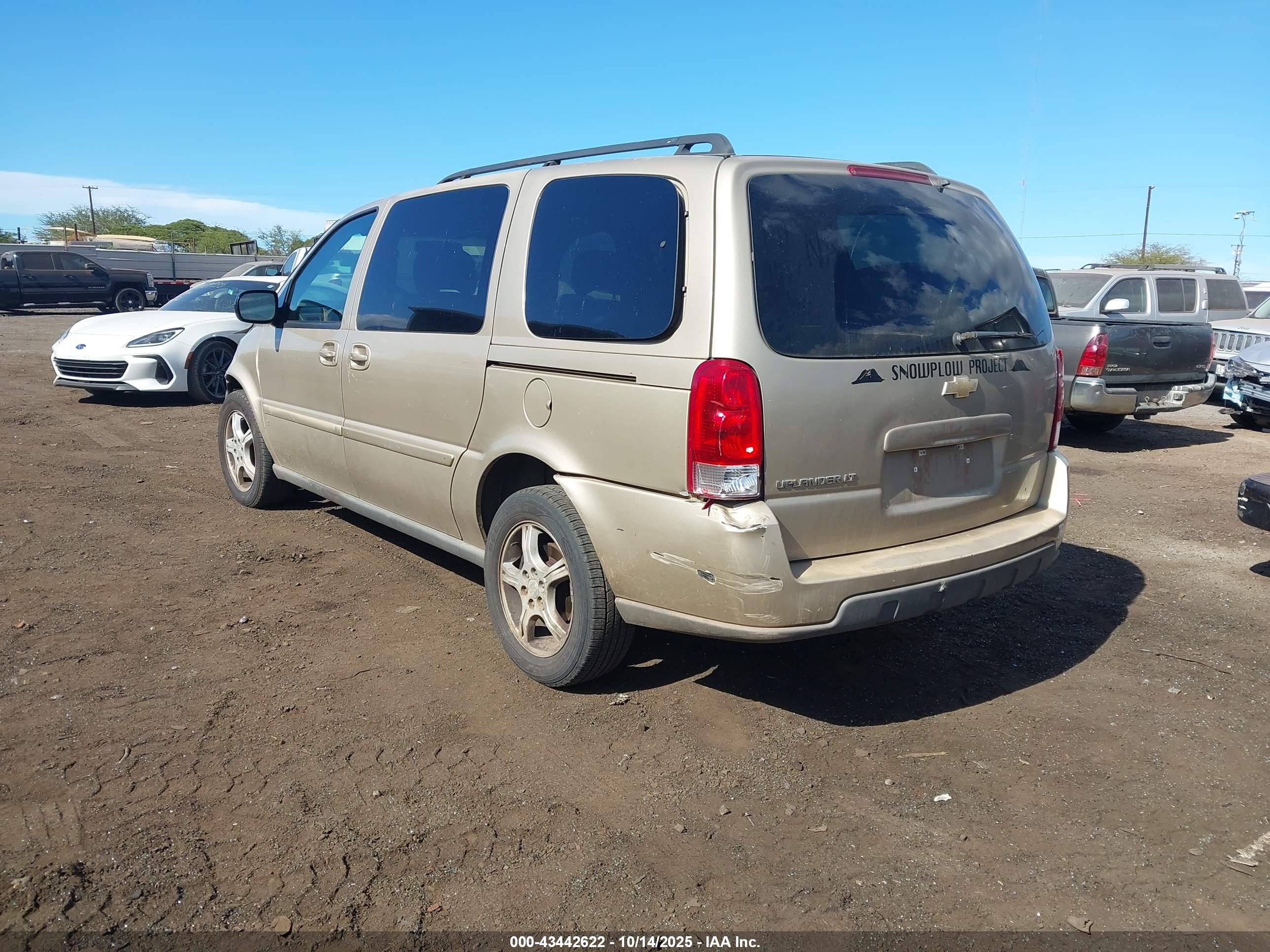 CHEVROLET UPLANDER image 3