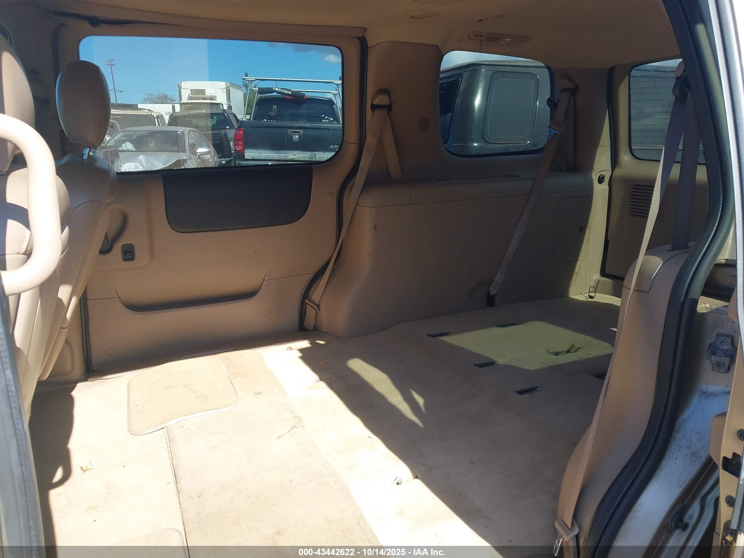 CHEVROLET UPLANDER image 8