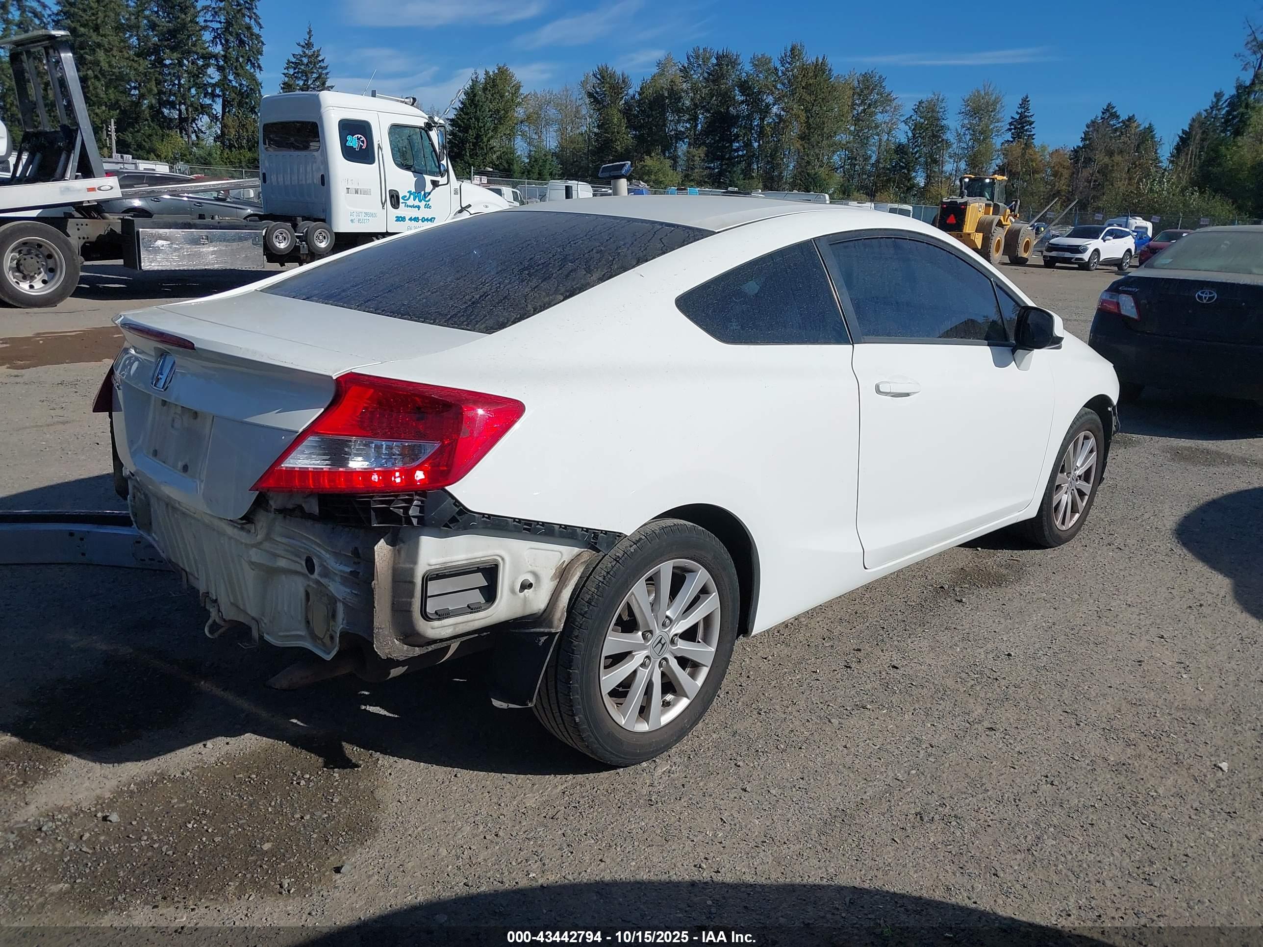 HONDA CIVIC image 4
