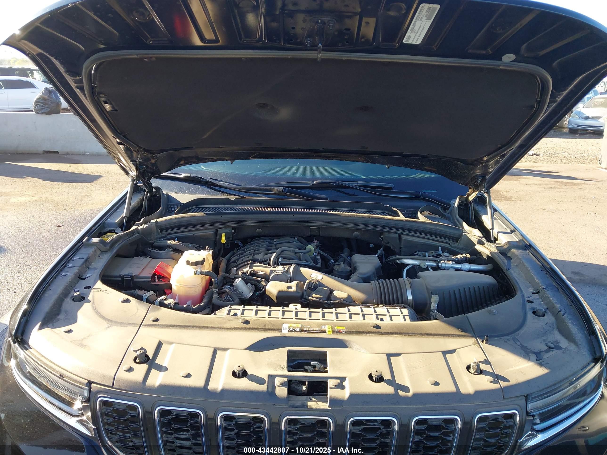 JEEP GRAND image 10