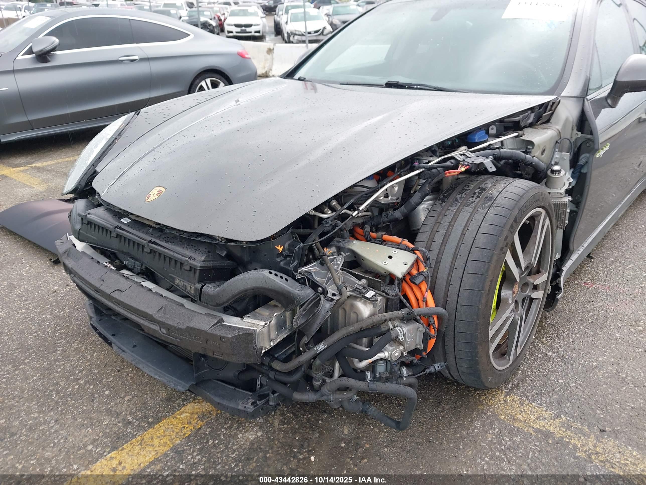 PORSCHE PANAMERA image 6