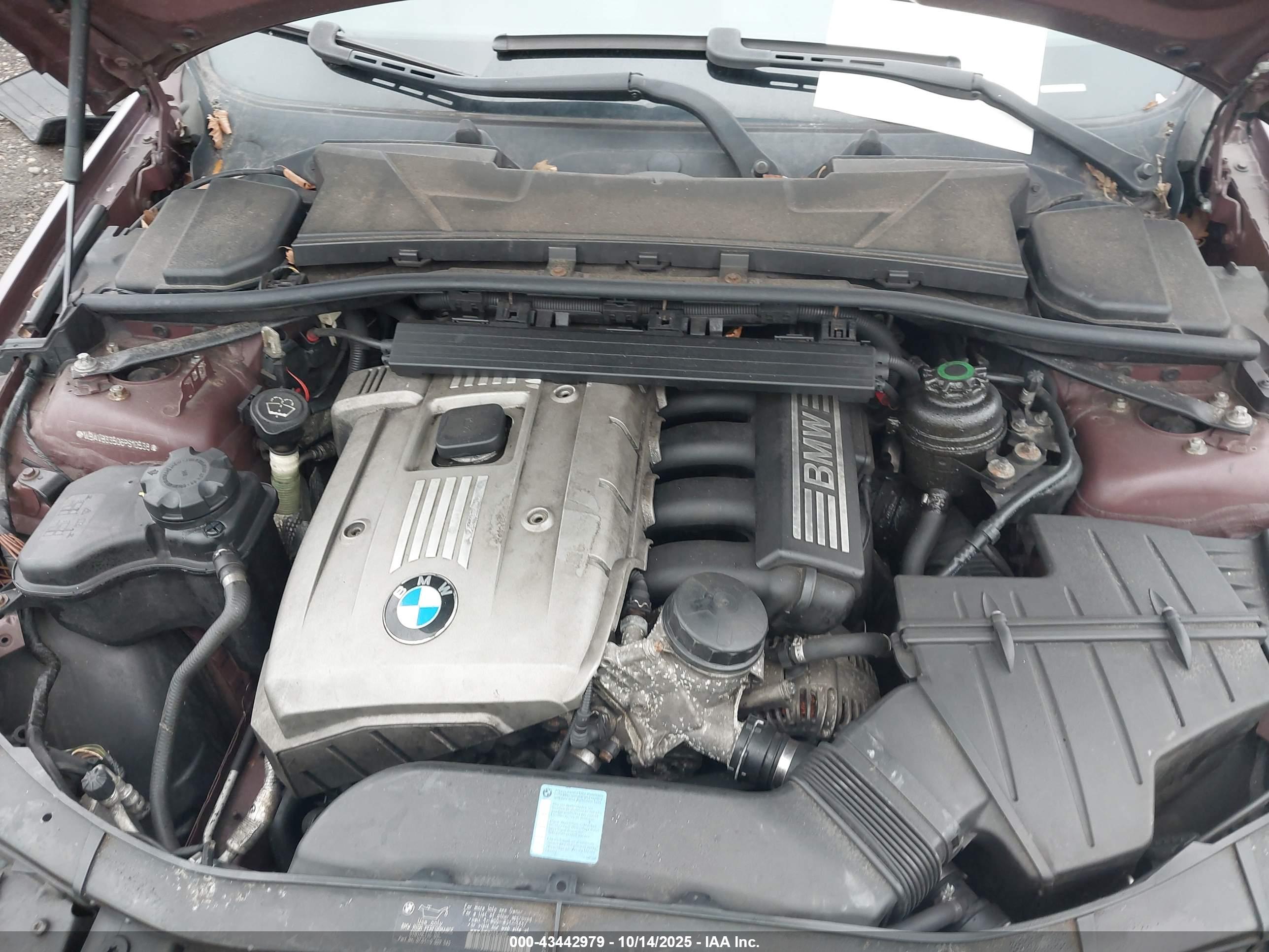 BMW 330I image 10