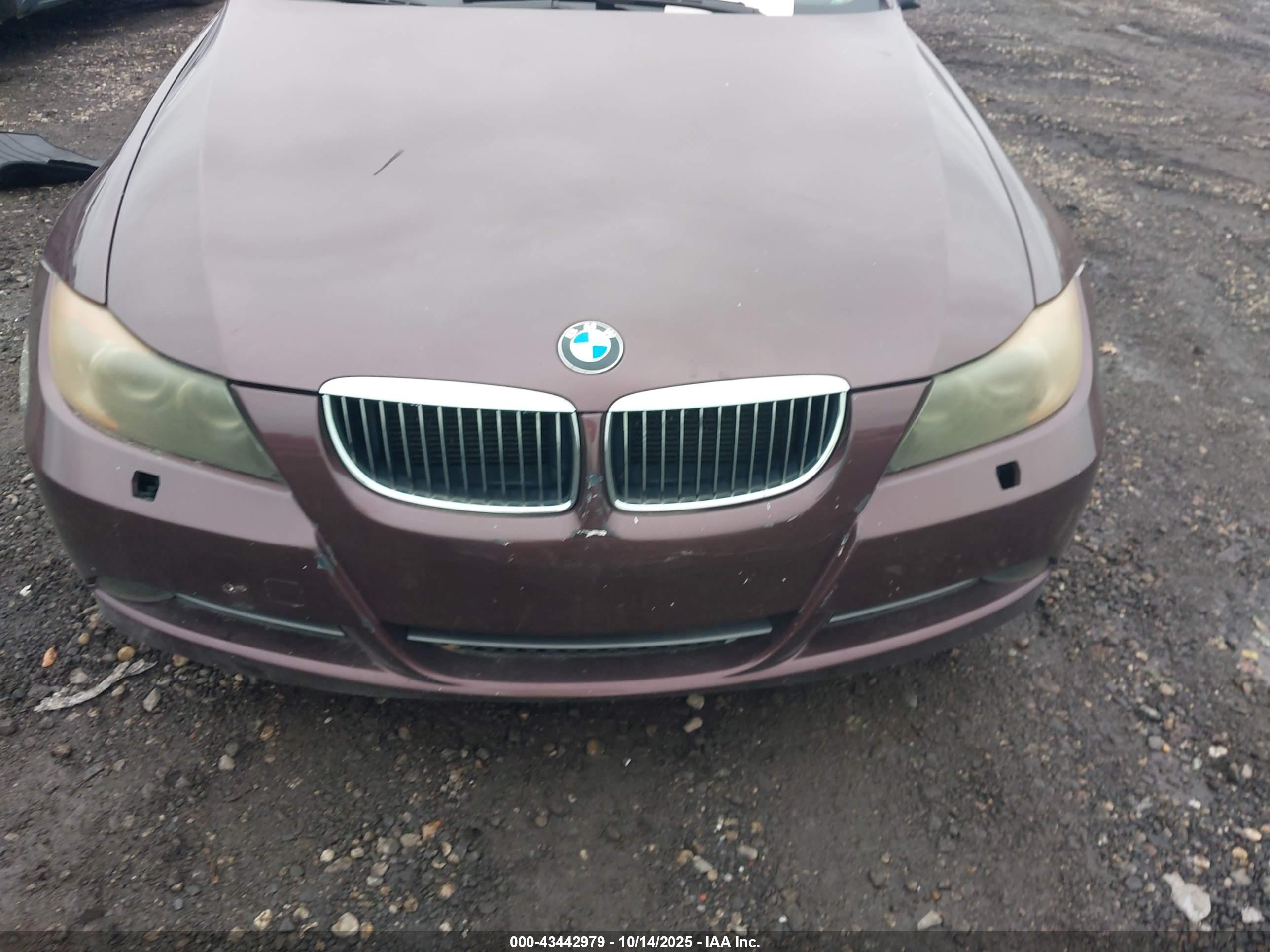 BMW 330I image 6