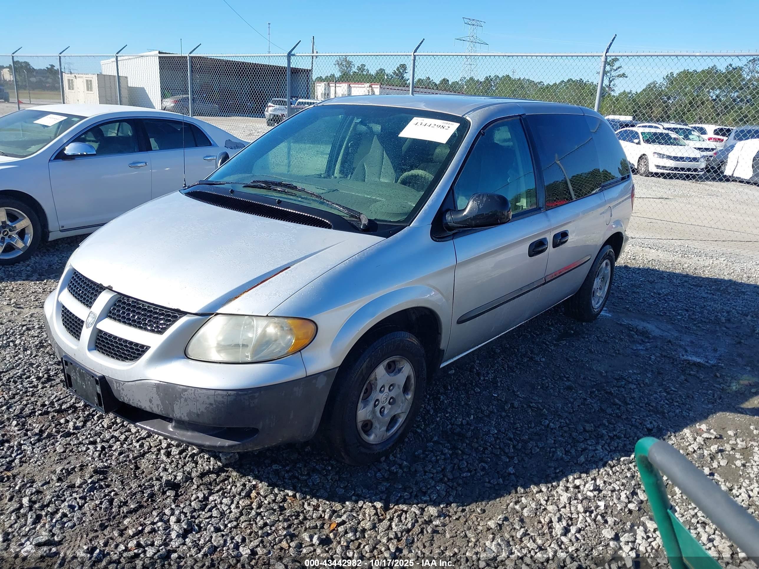 DODGE CARAVAN image 2