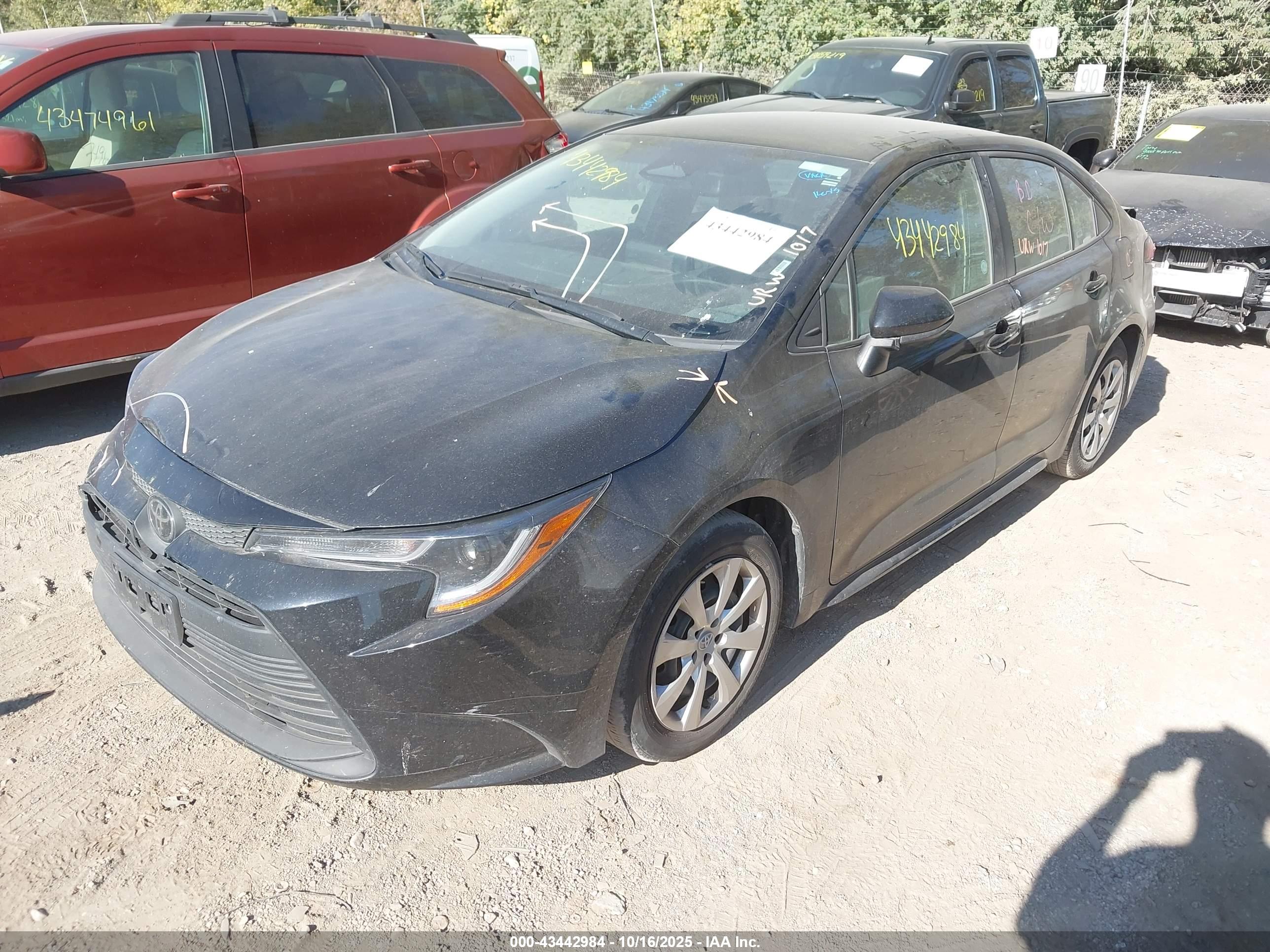 TOYOTA COROLLA image 2
