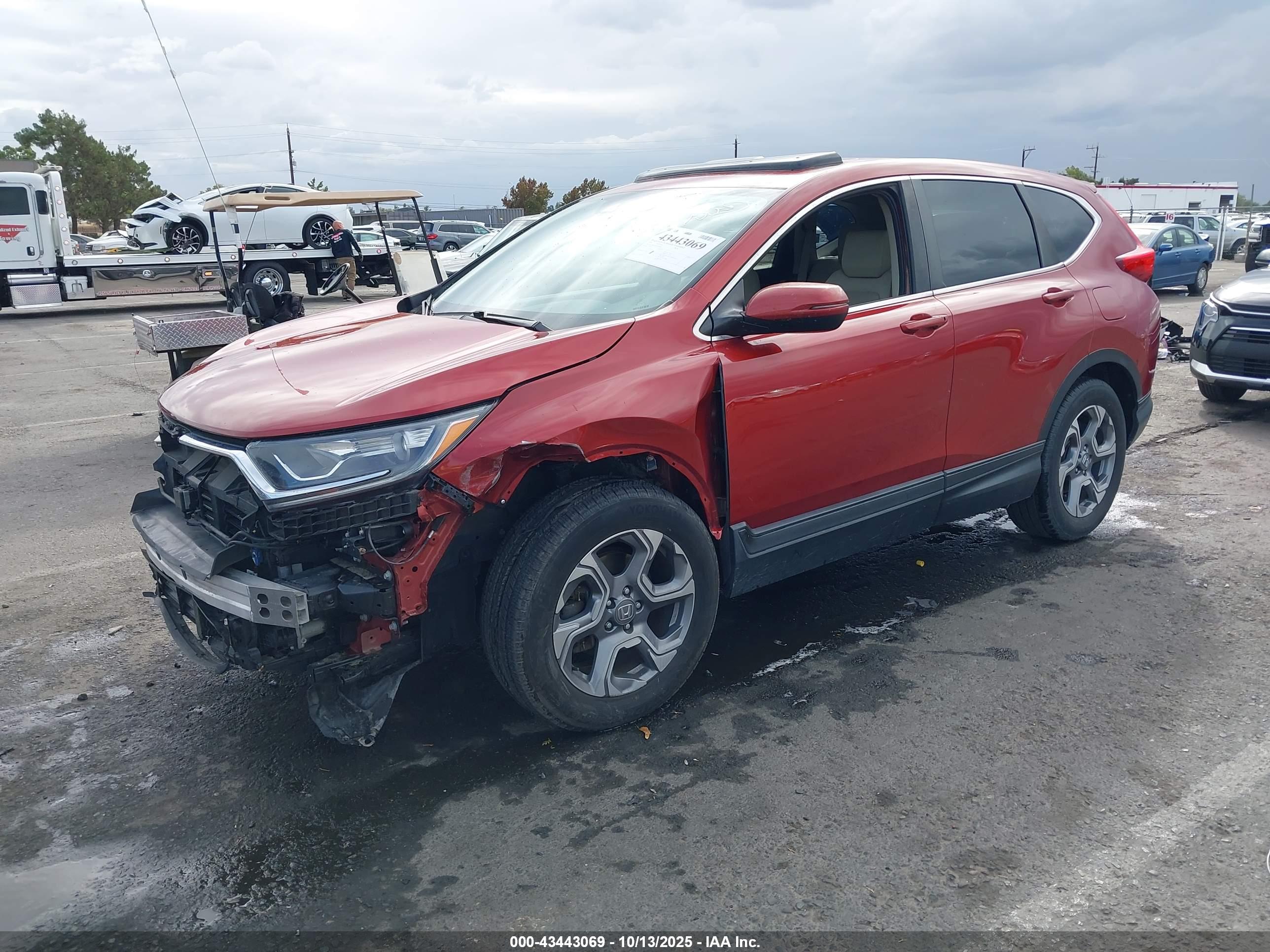 HONDA CR-V image 2