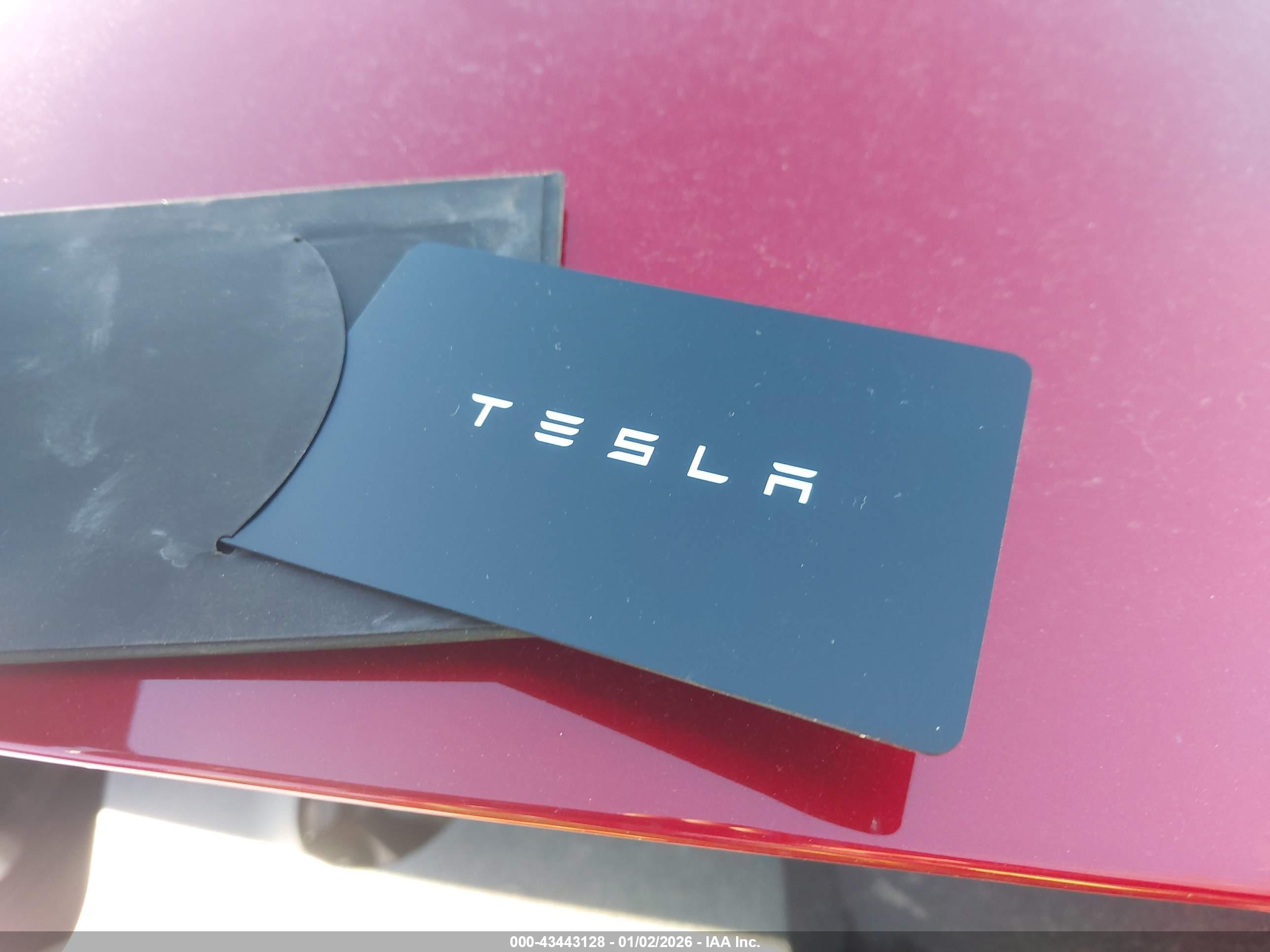 TESLA MODEL image 11