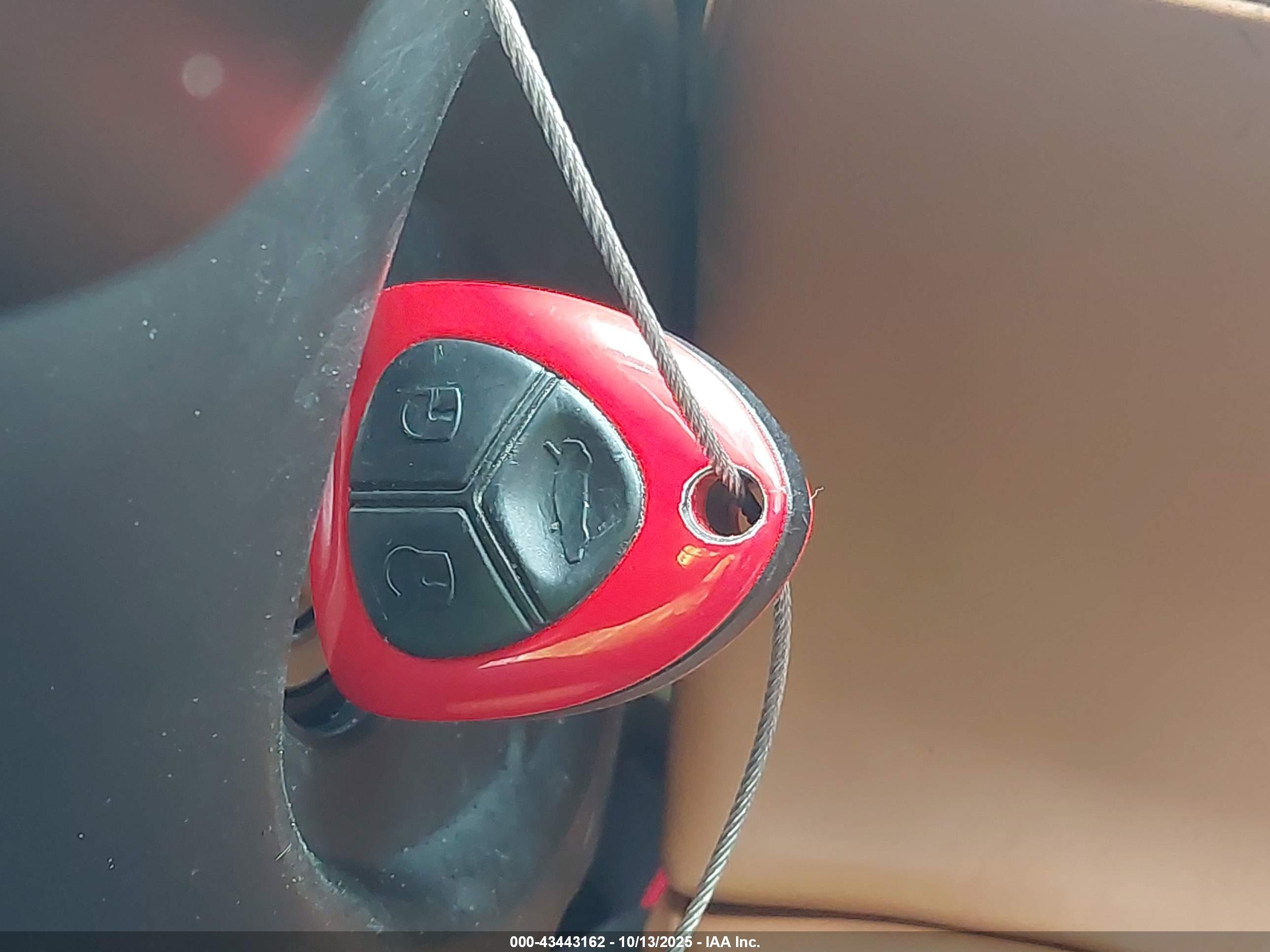 FERRARI FF image 11