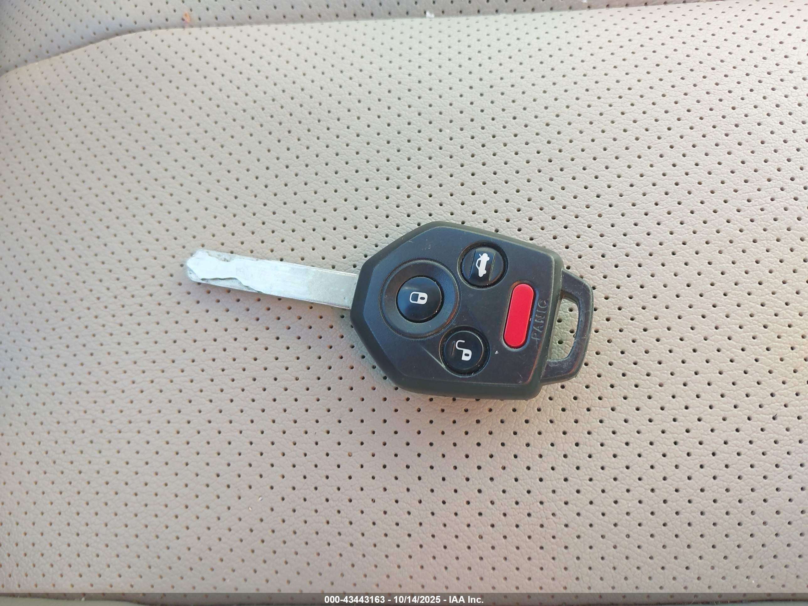 SUBARU OUTBACK image 11