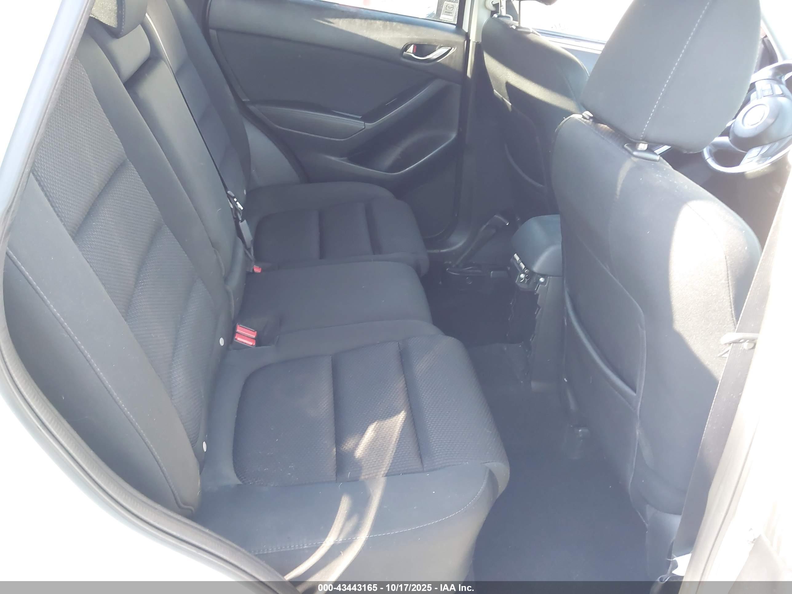 MAZDA CX-5 image 8