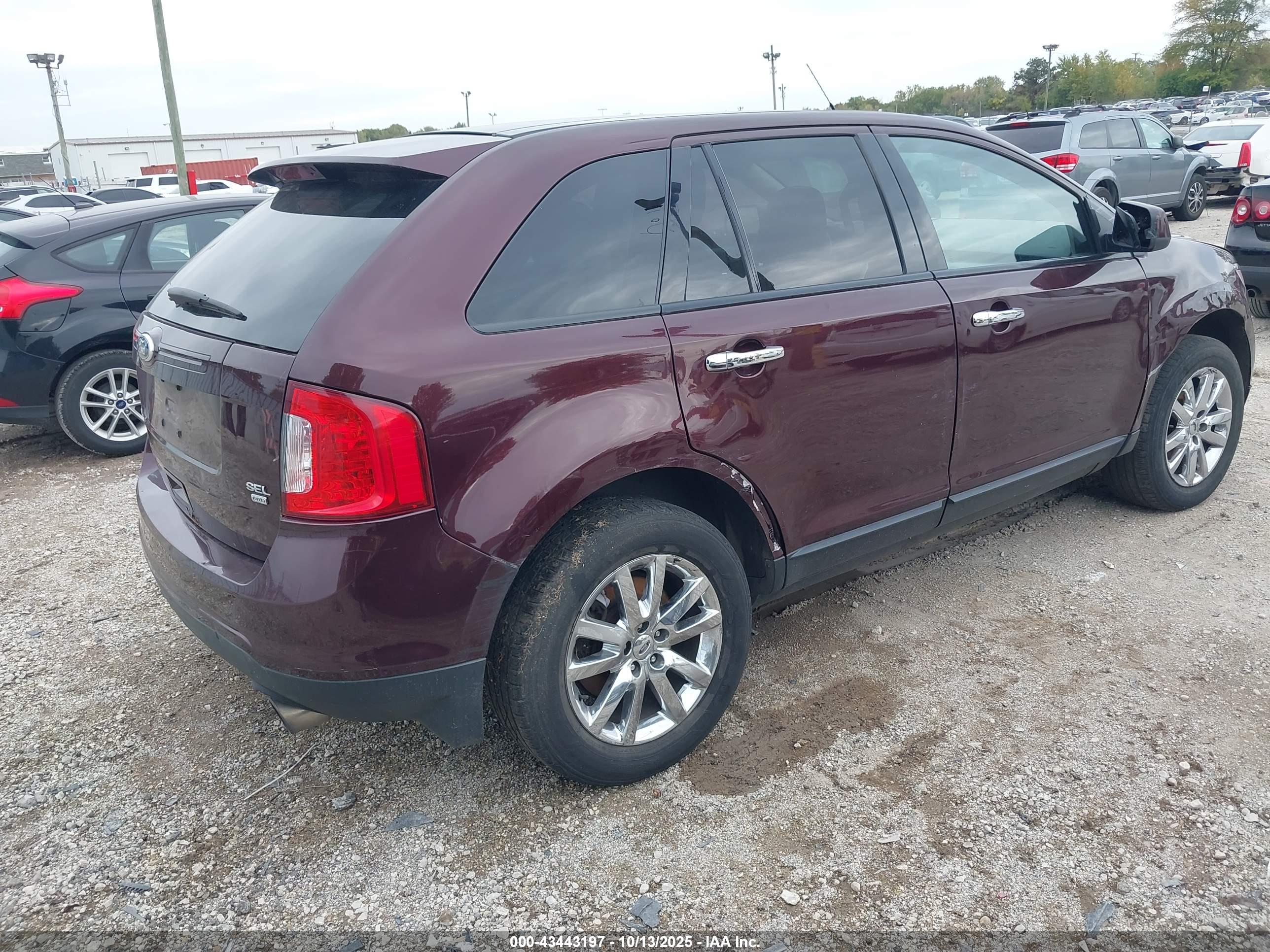 FORD EDGE image 4