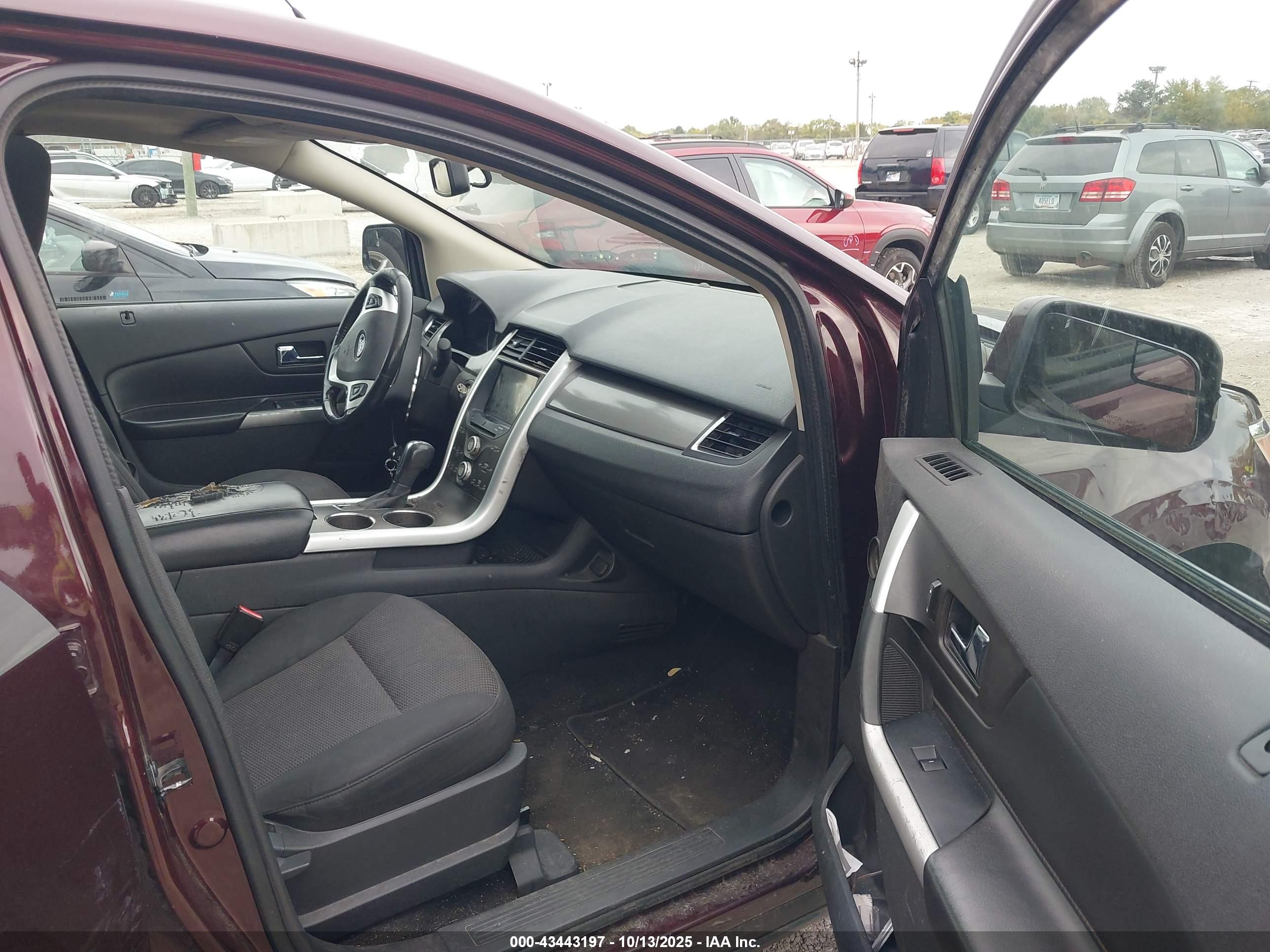 FORD EDGE image 5