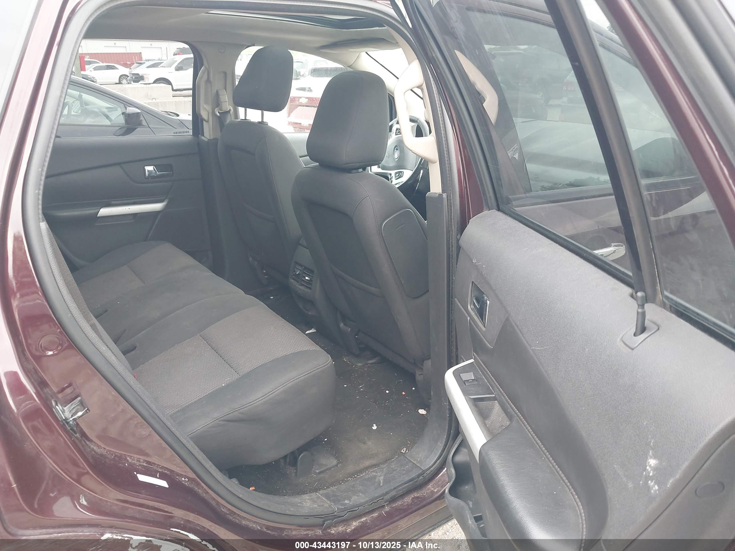 FORD EDGE image 8