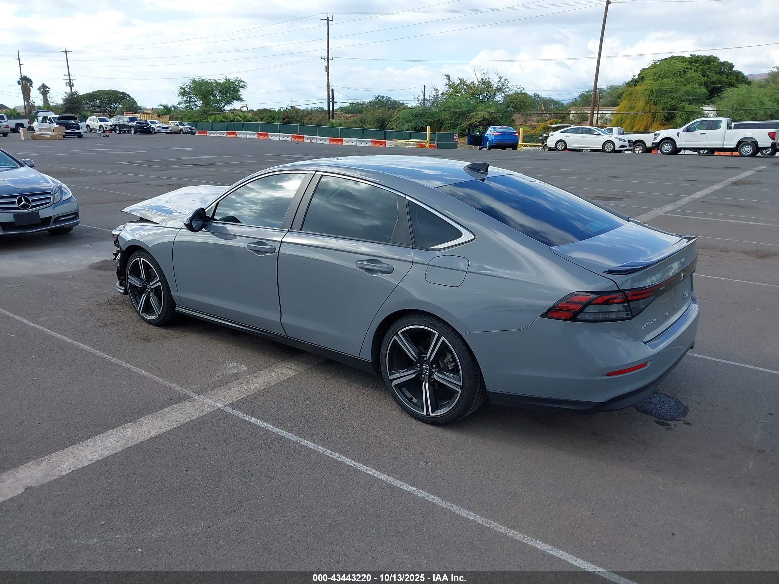 HONDA ACCORD image 3