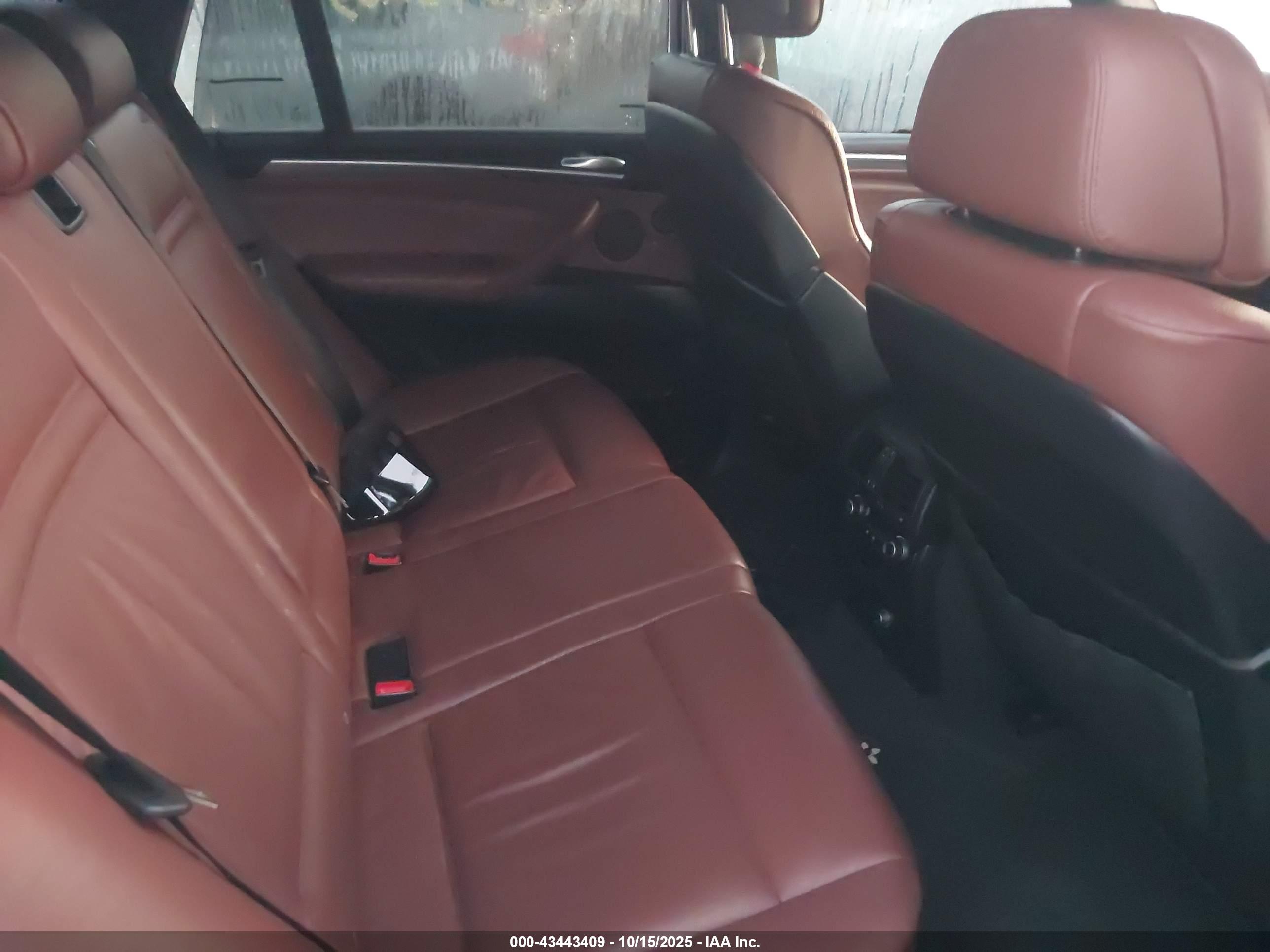 BMW X5 image 8