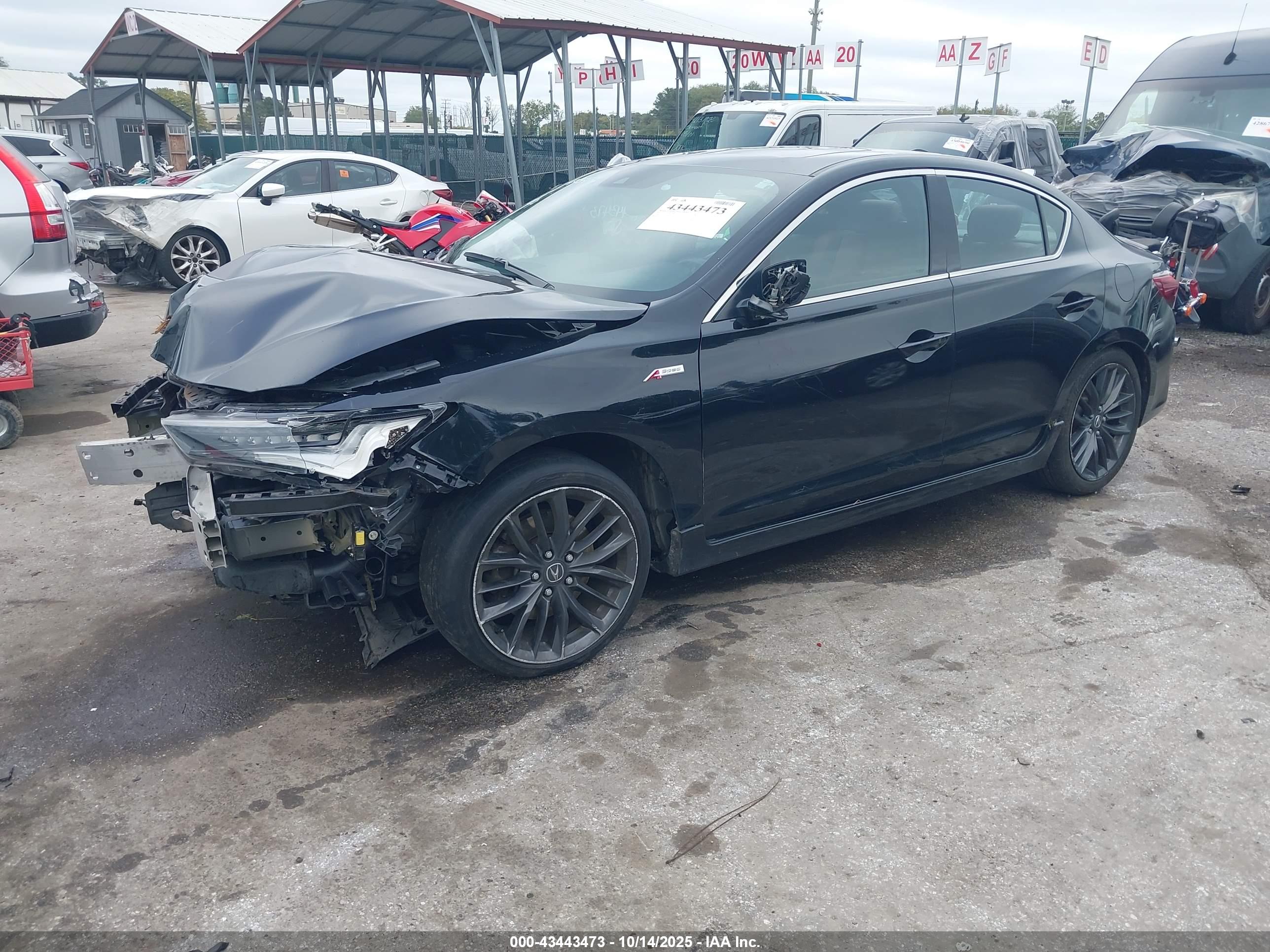 ACURA ILX image 2